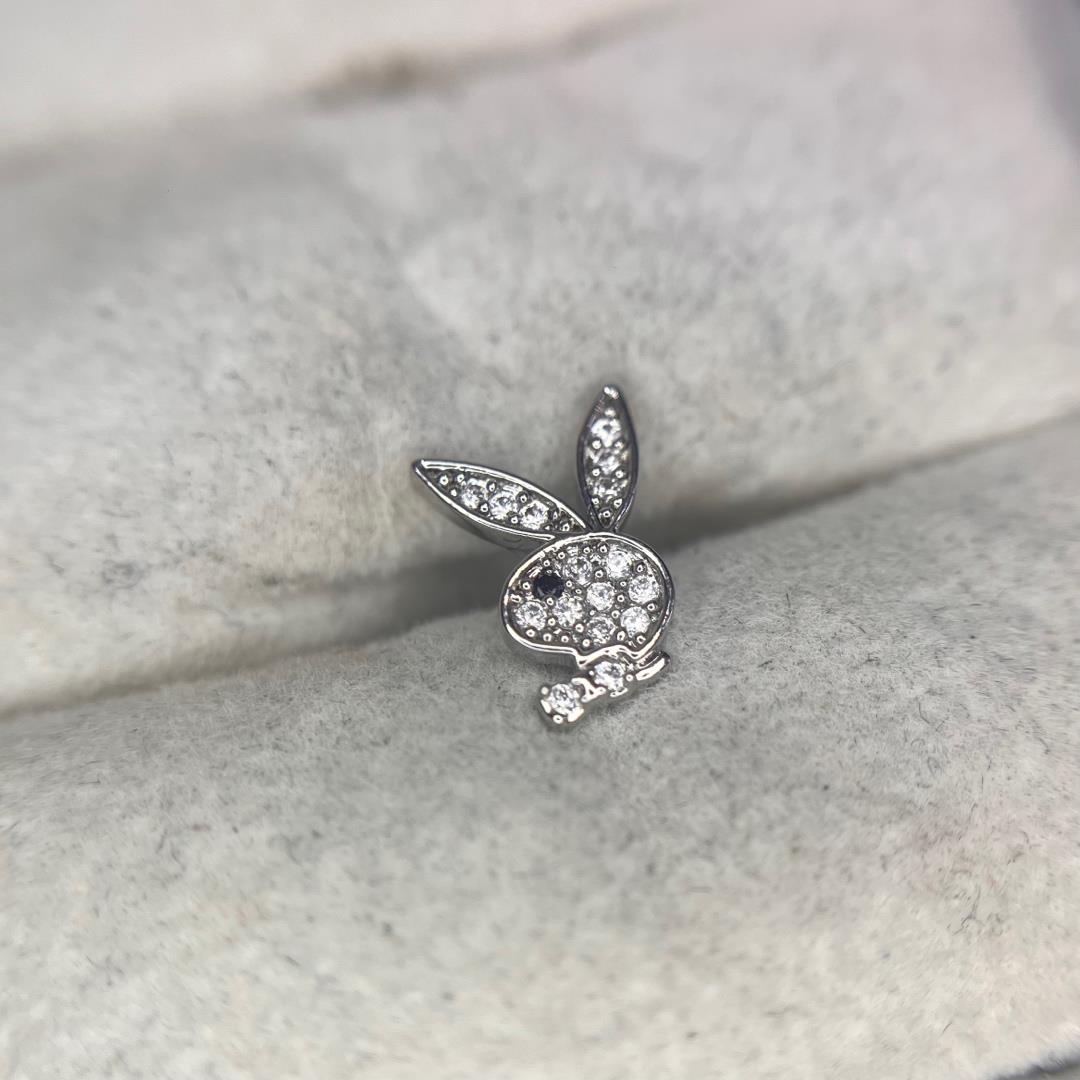 khuyên kiểu con thỏ Playboy đít bi vặn._thumbnail_0