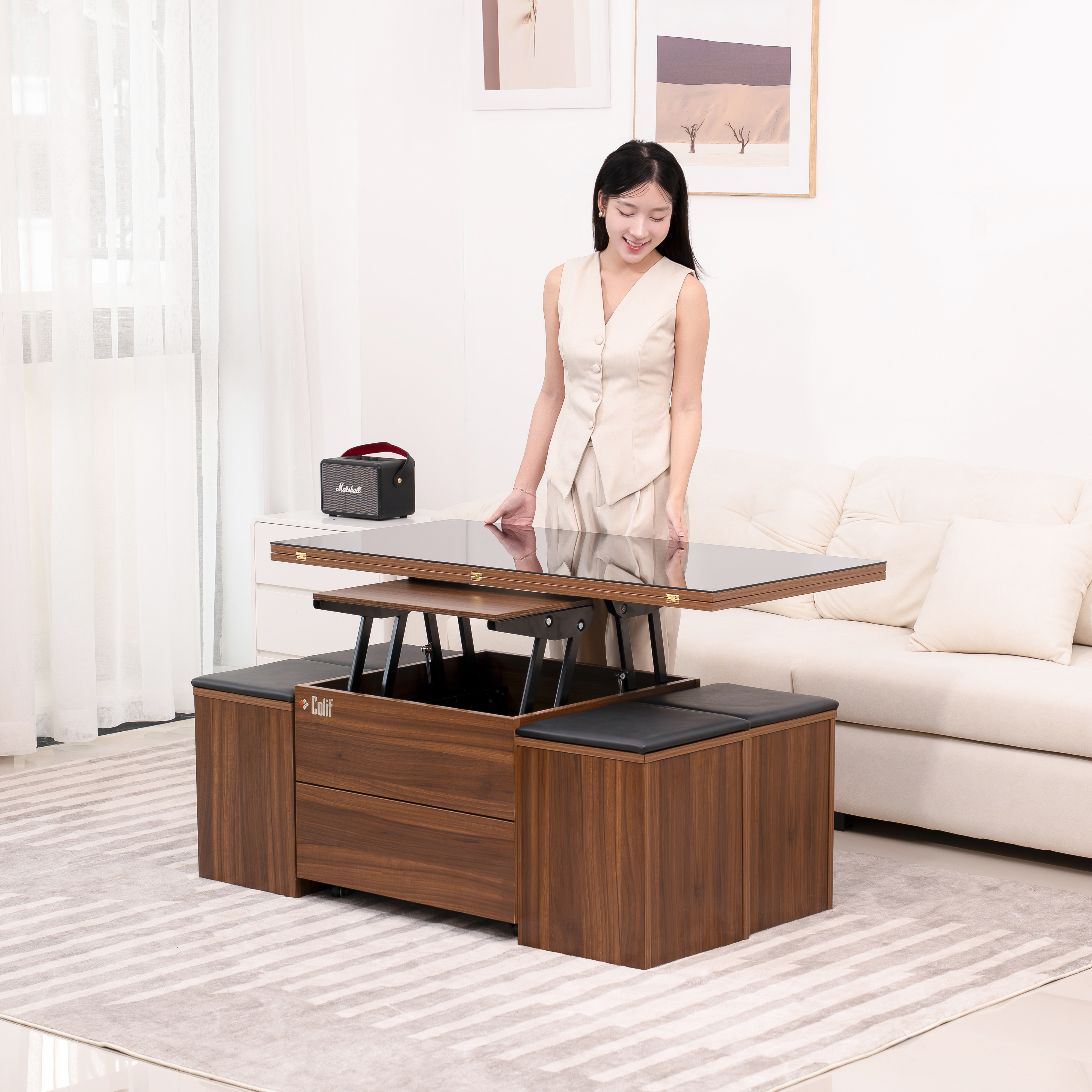 Bàn trà đa năng là gì? Những ai nên sử dụng bàn trà đa năng?