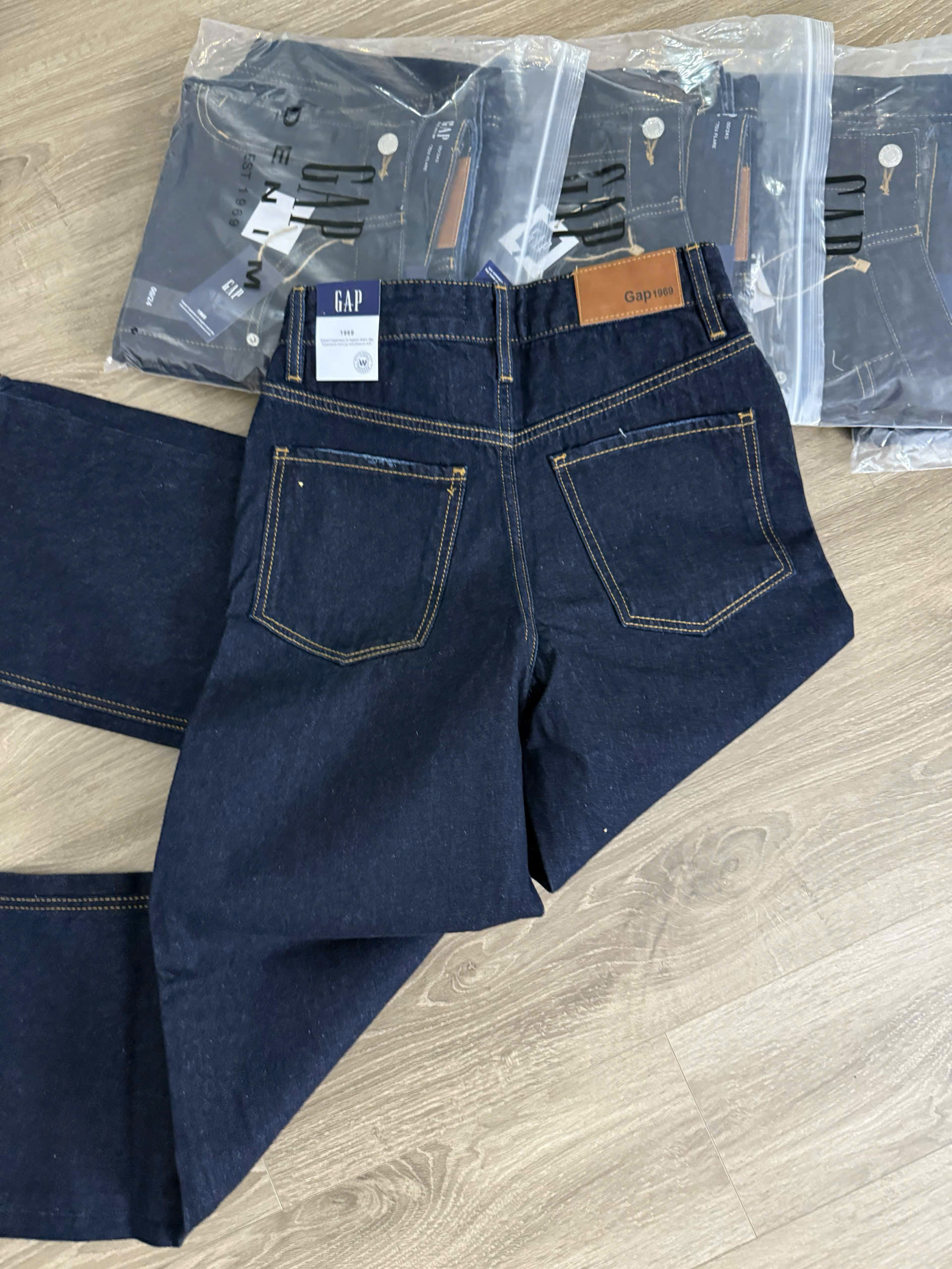 Q350 QUẦN JEAN SUÔNG ĐẬM_thumbnail_3