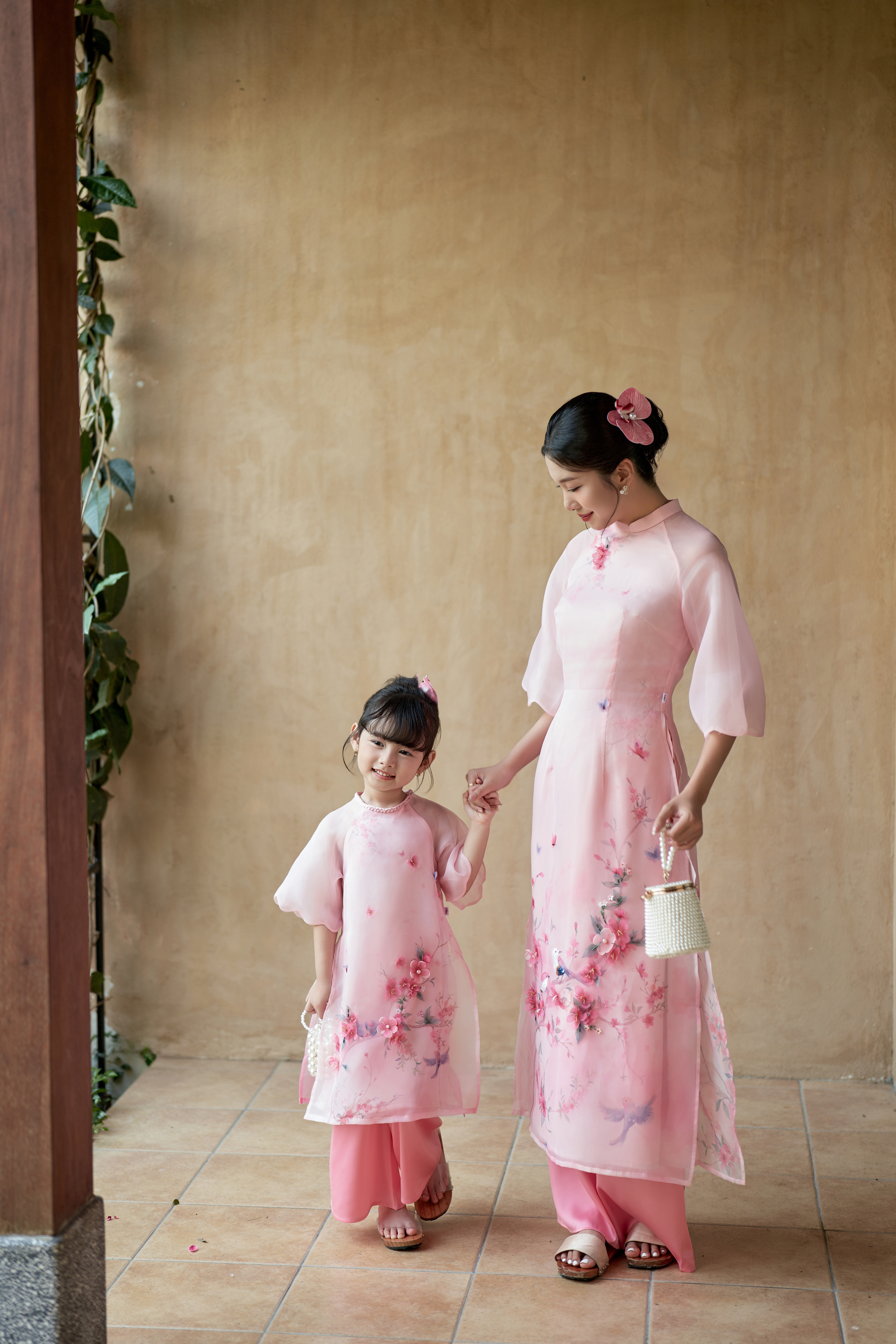 Áo dài mẹ Uyển Đào_thumbnail_2