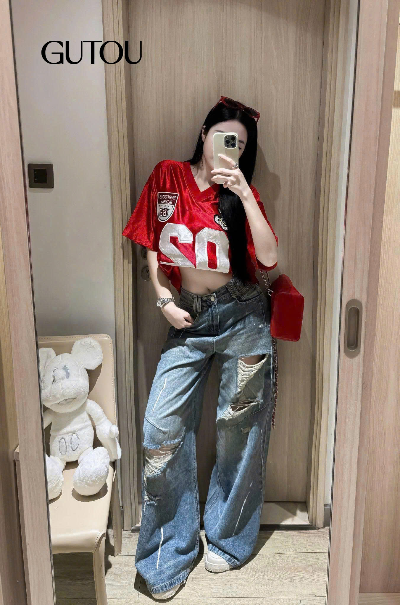 [ GUTOU ] Quần Jean Suông Rách Gối Vẩy Sơn_thumbnail_7