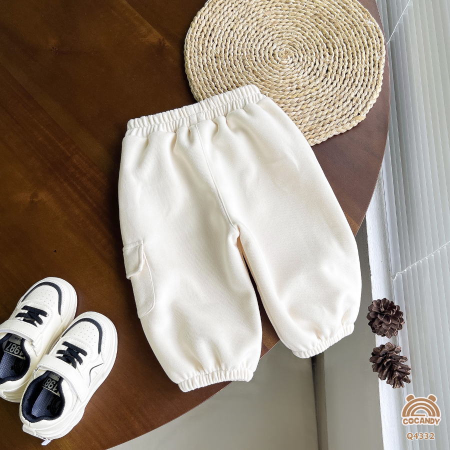 Quần dài BE phối 1 túi ốp sườn logo COCANDY_thumbnail_2