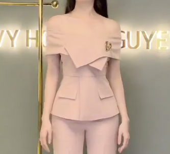 Áo PL Trễ Vai Nắp Túi Tag Cài