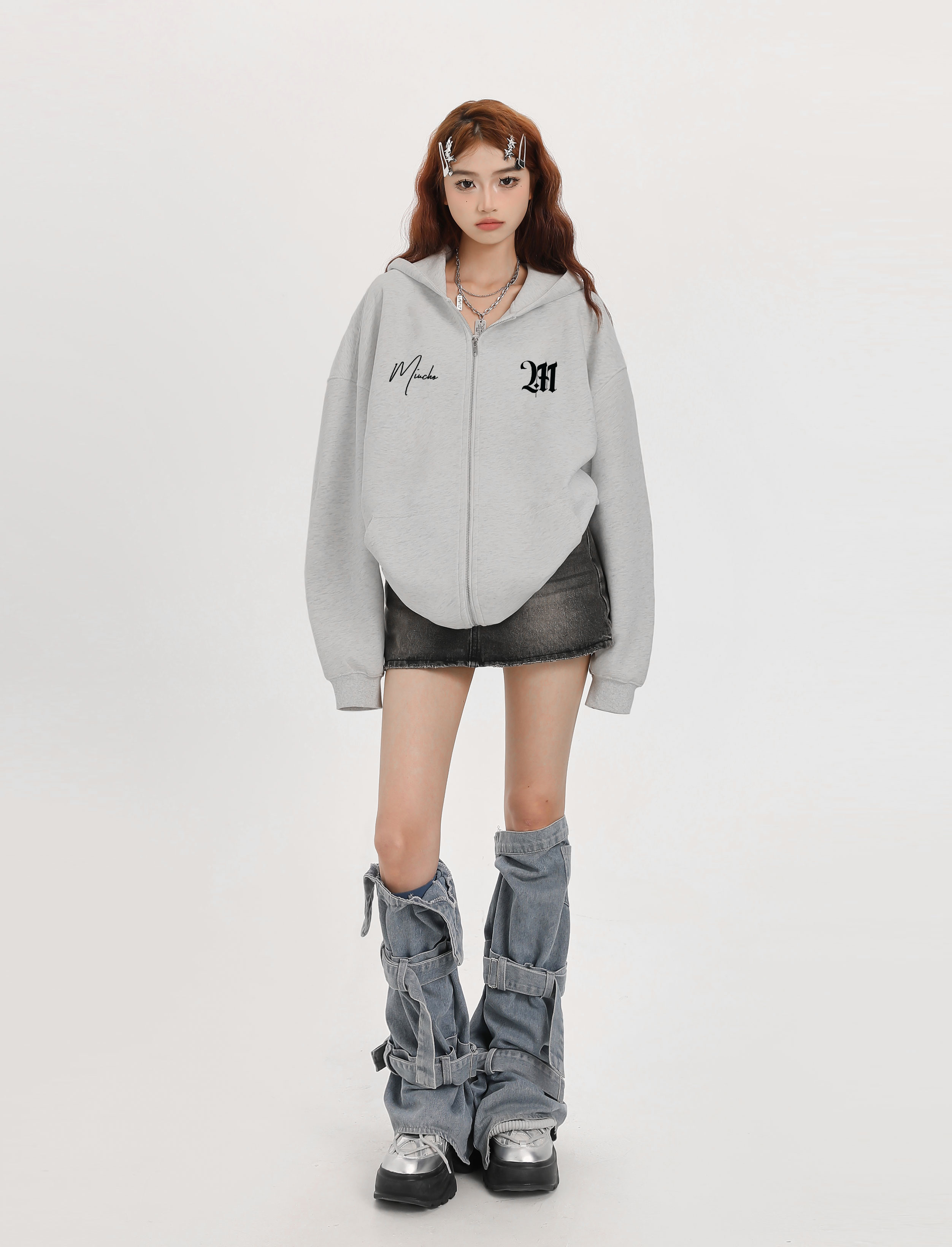 Áo hoodie zip local brand form rộng vải nỉ chân cua HZD1635 Miucho in typography_thumbnail_4