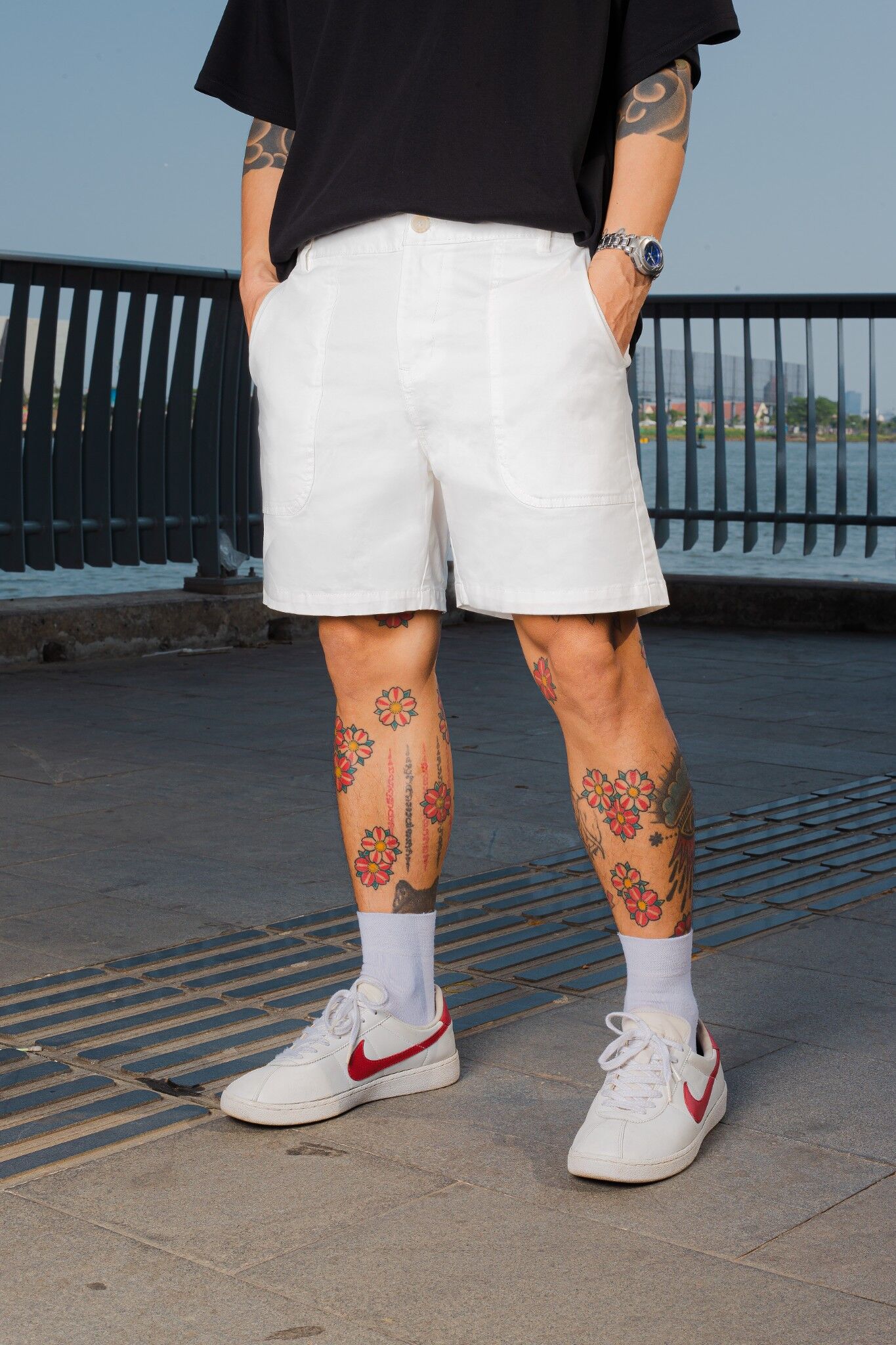 ( TẶNG TẤT- VỚ ) Set sơ mi tay dài FLOWER sọc đỏ phối quần KAKI trắng form trên gối_thumbnail_1