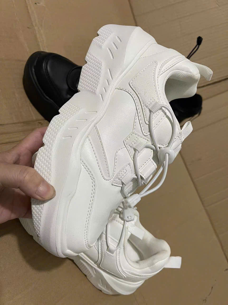 L138 Giày_thumbnail_1