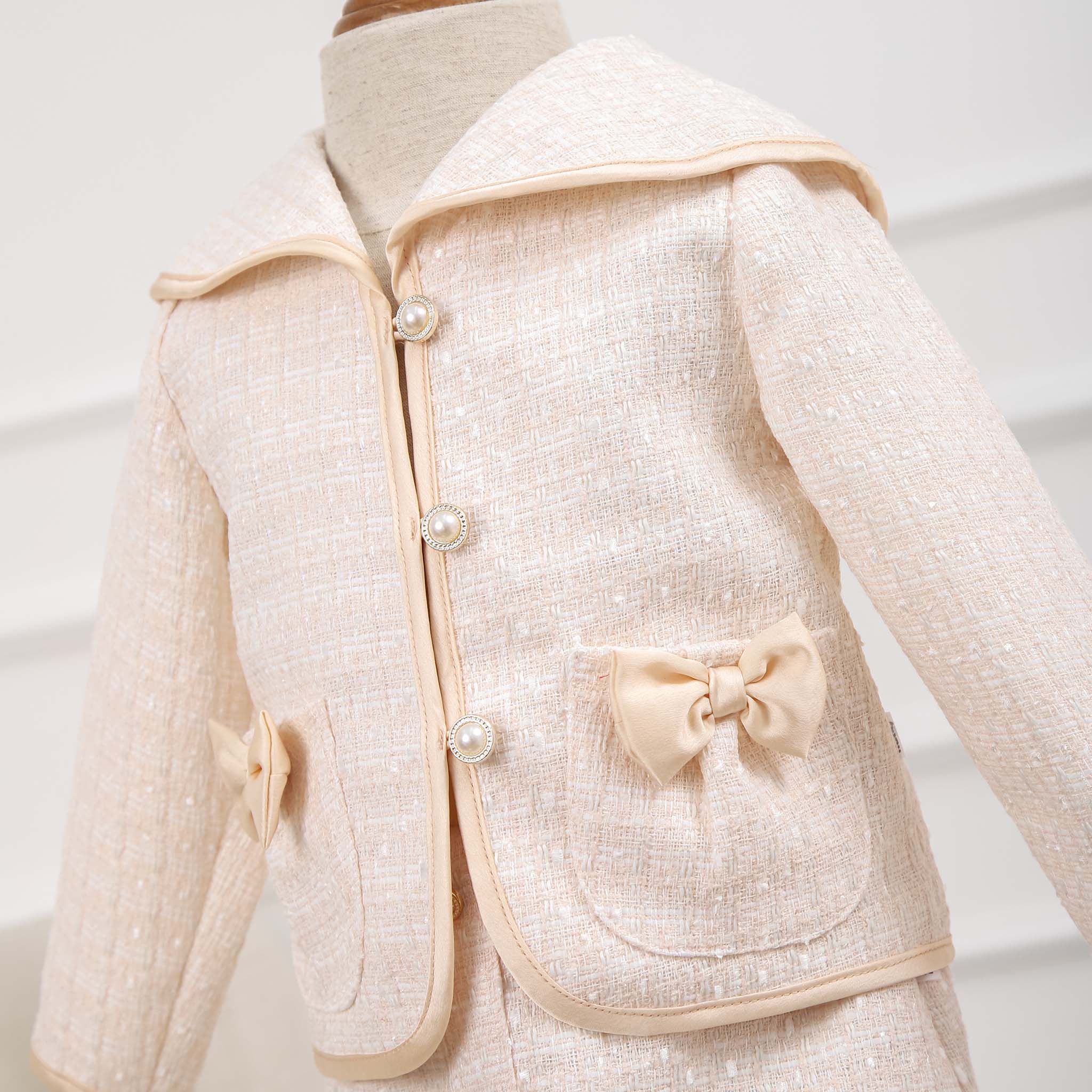 Áo khoác tweed túi phối nơ_thumbnail_2