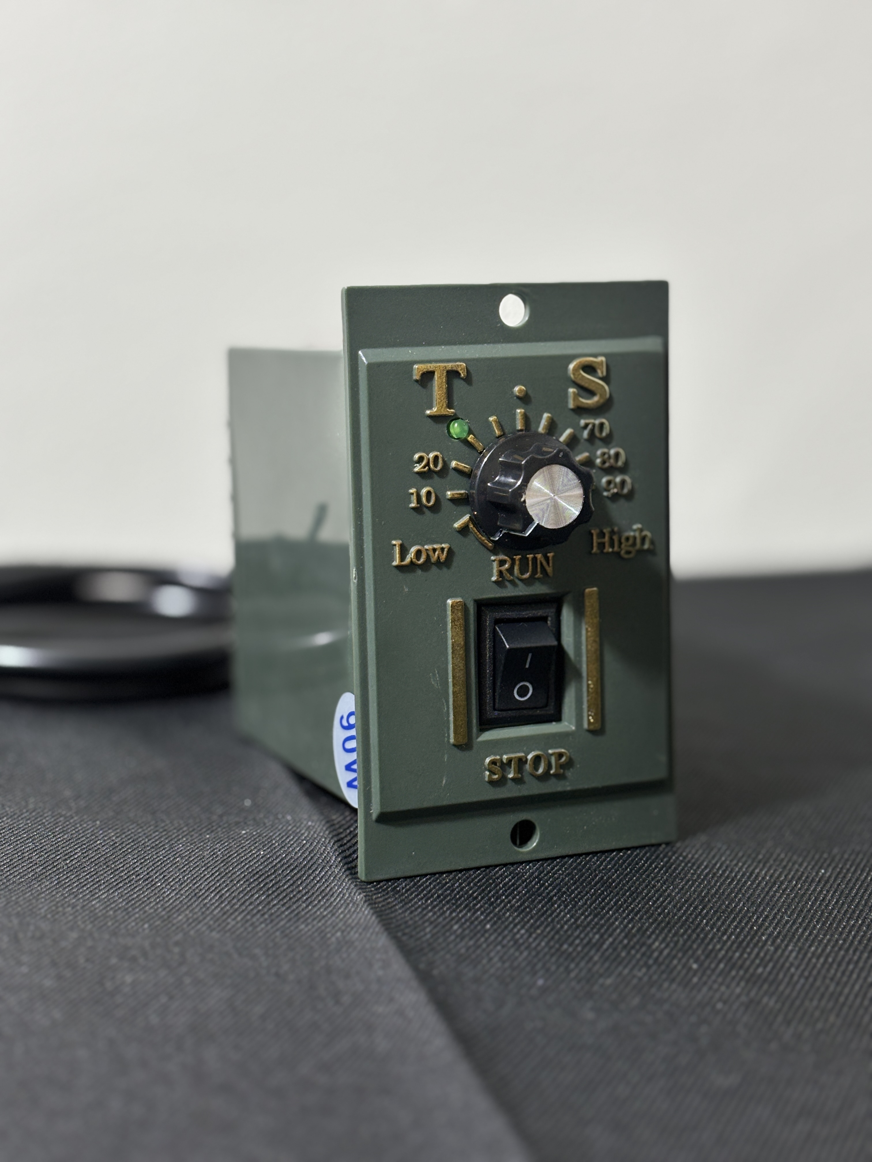 SPEED CONTROLLER UNIT