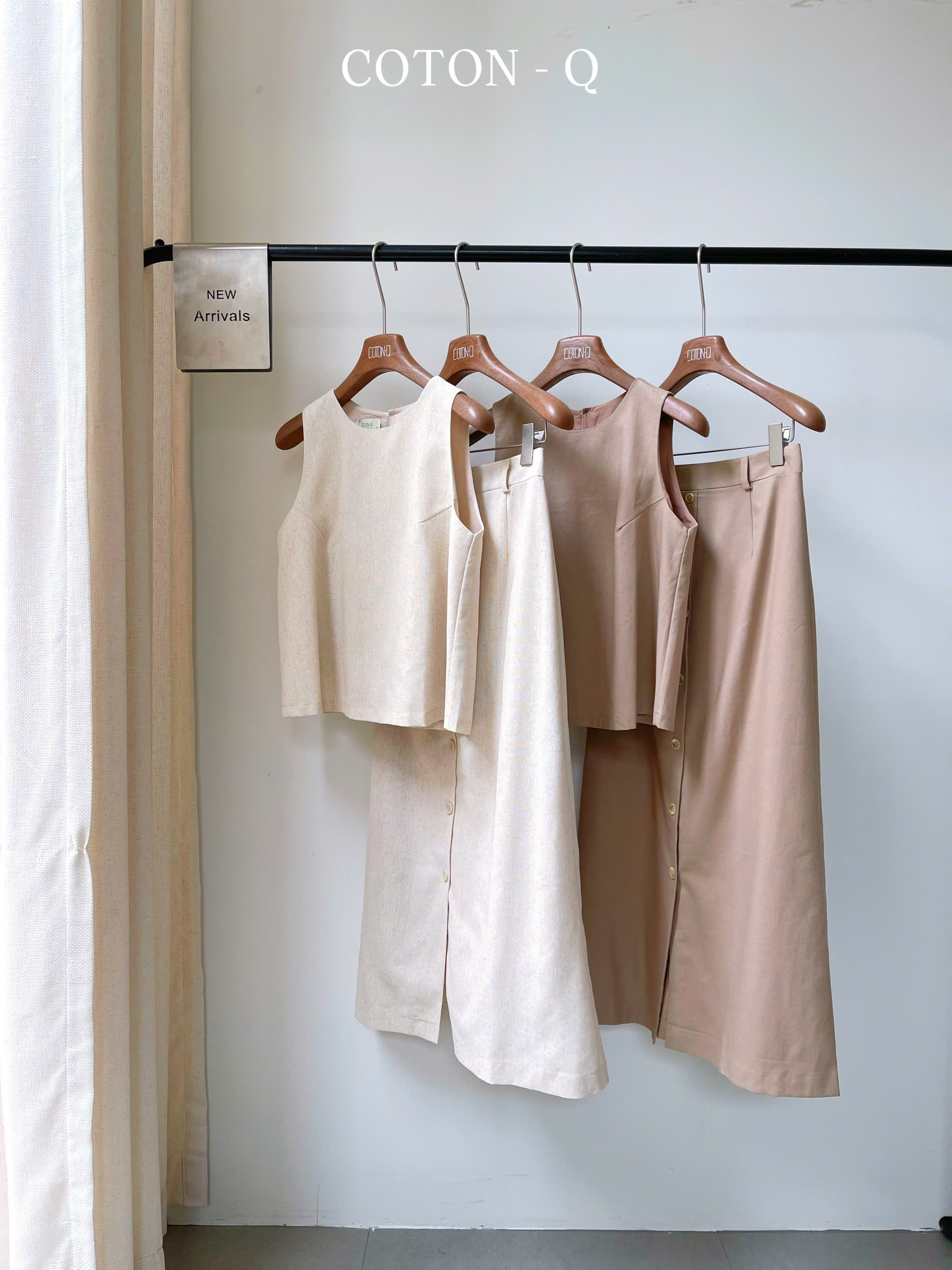 HJ98 Set áo sát nách linen + chân váy dài ( BE )