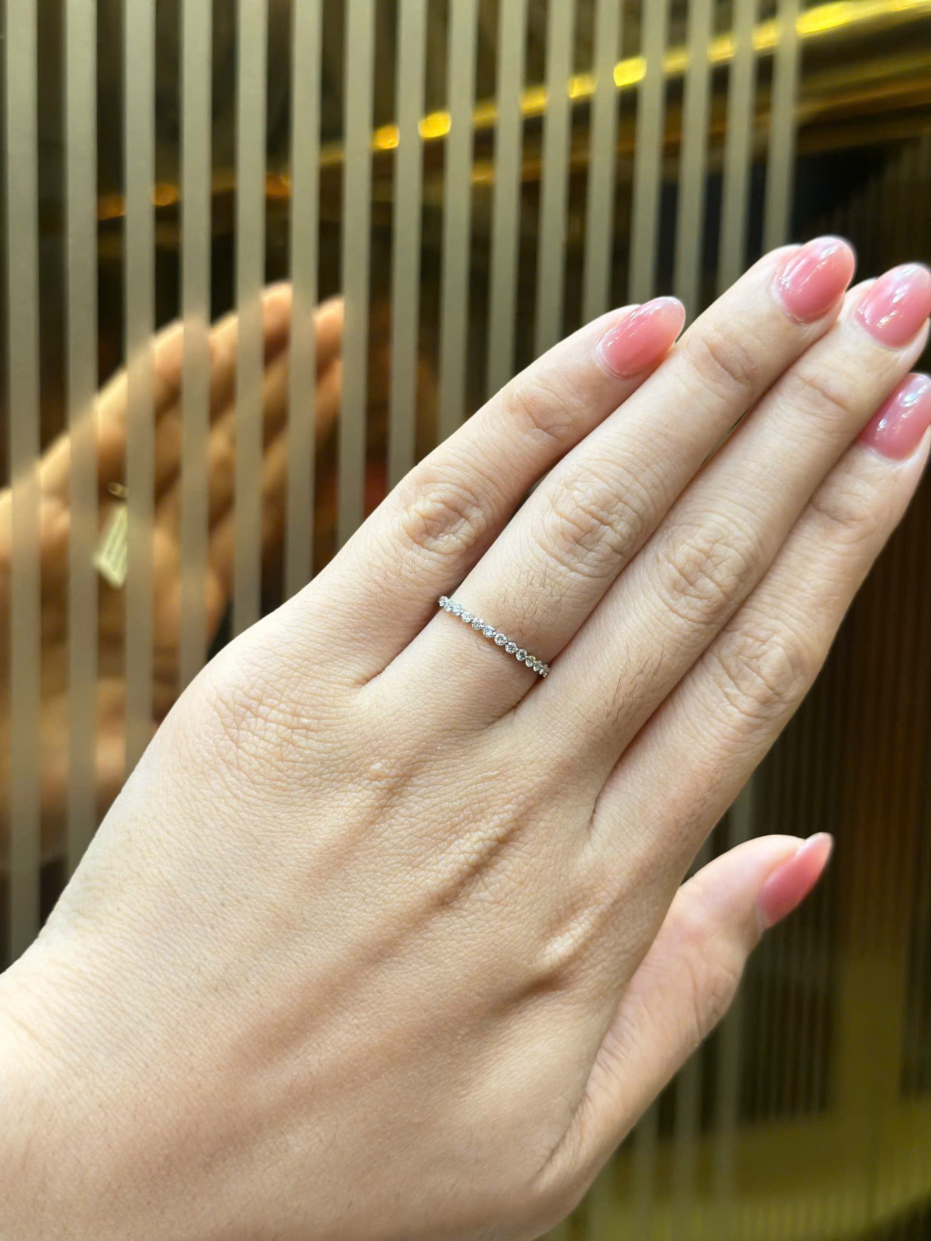 Nhẫn Kết 16 Viên 1.6Ly_thumbnail_3