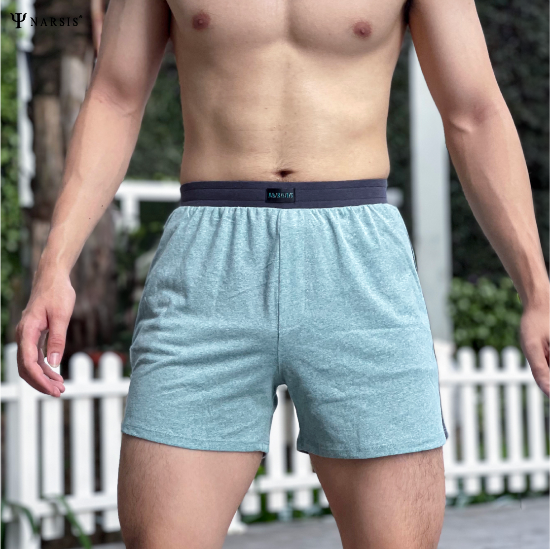 Quần đùi cao cấp Narsis S24004 vải cotton spandex, chống nhăn, thoải mái vận động.