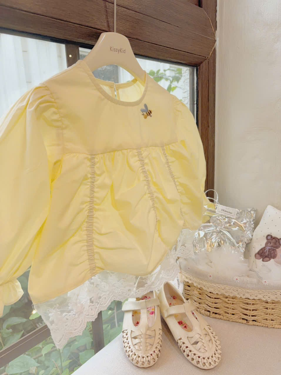 (H148) Áo thô vàng mỡ tay bo chun hãng Seven_thumbnail_2