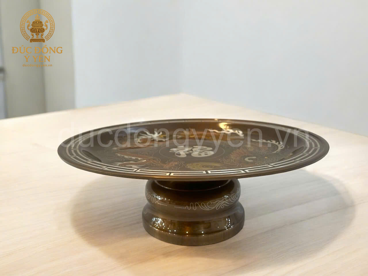 Mâm bồng khảm ngũ sắc đúc đồng đỏ 