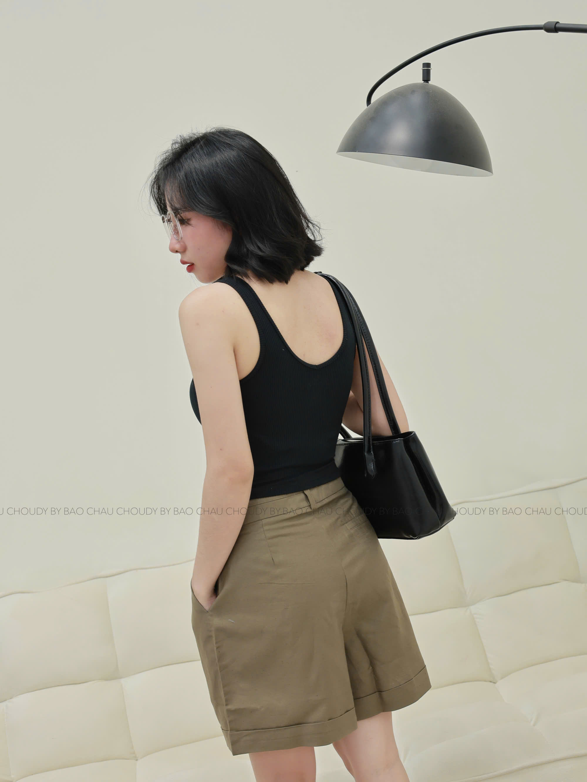 Q929 QUẦN SHORT LINEN 4 MÀU_thumbnail_2