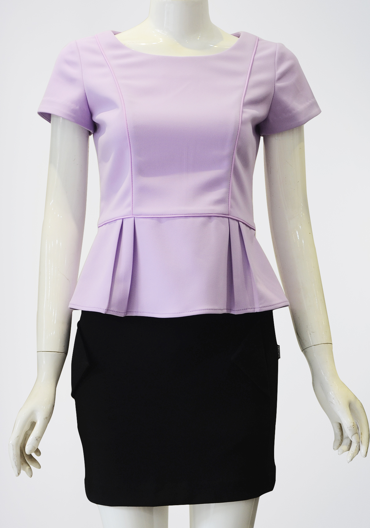 Áo peplum tím xếp ly dưới eo