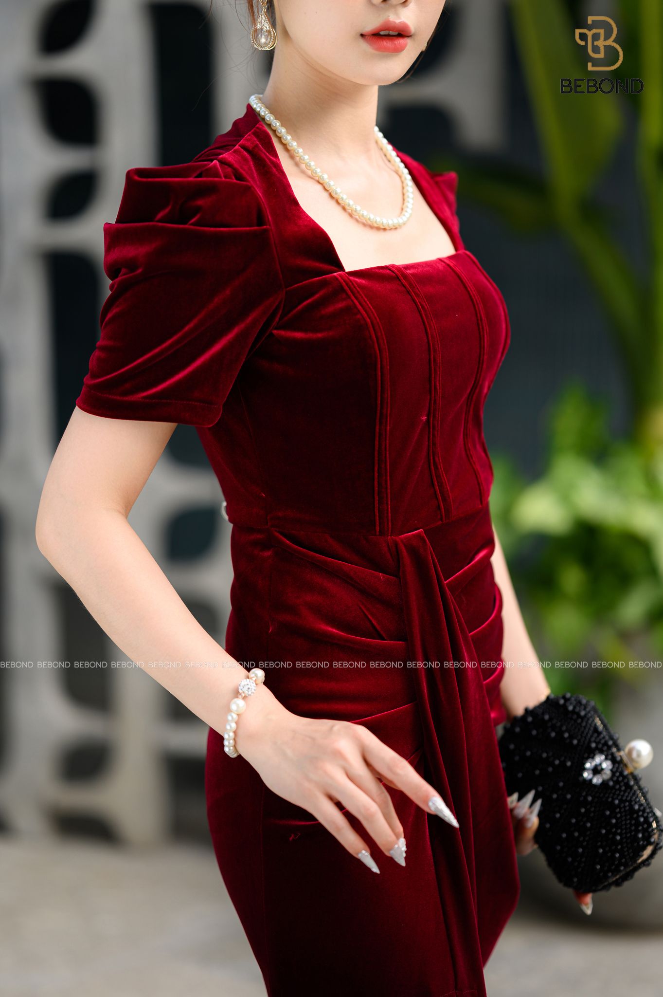 Đầm nhung xẻ đùi NGẮN TAY- EMILY DRESS_thumbnail_4
