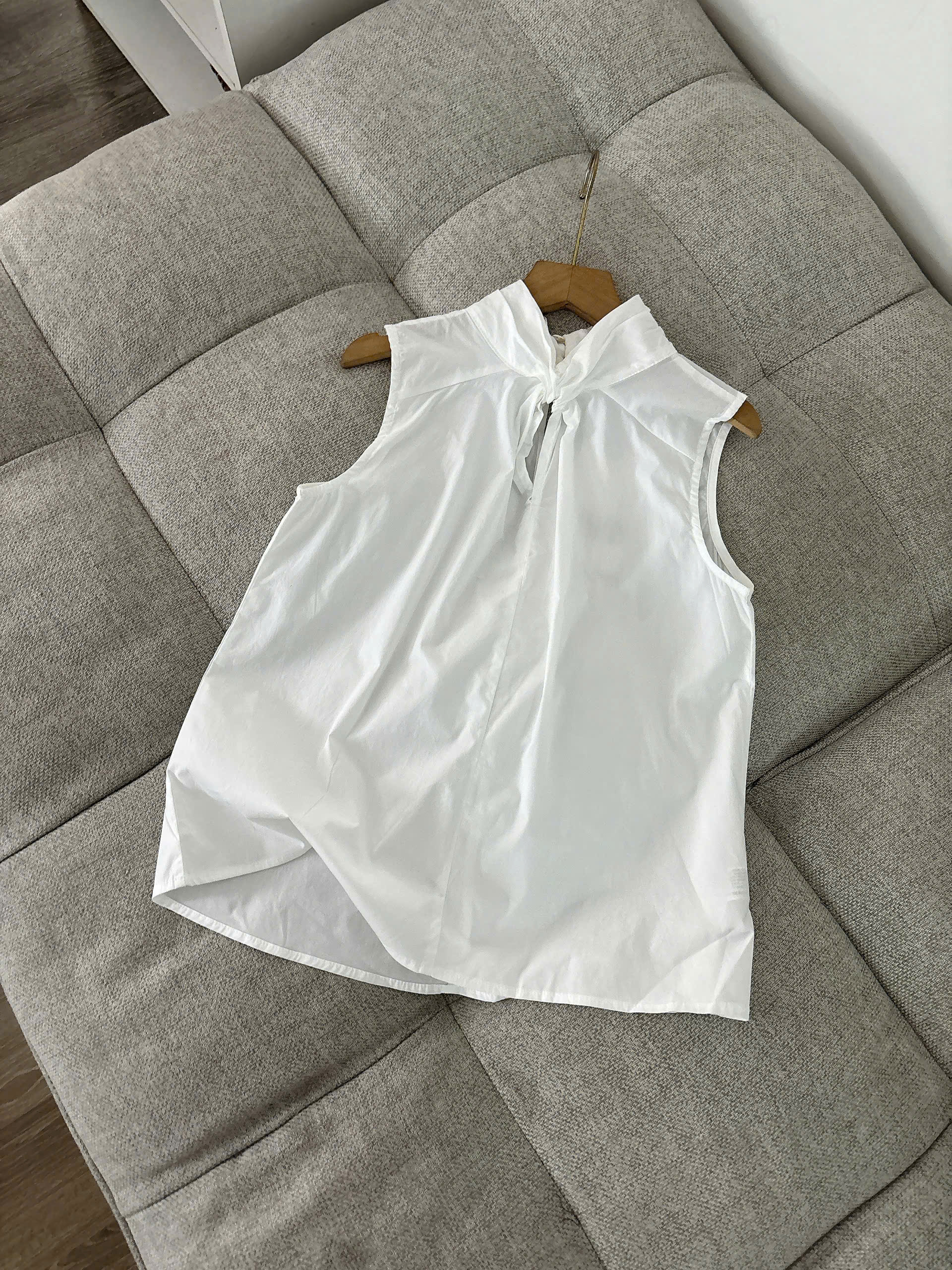 U722 ÁO KIỂU TRẮNG_thumbnail_1