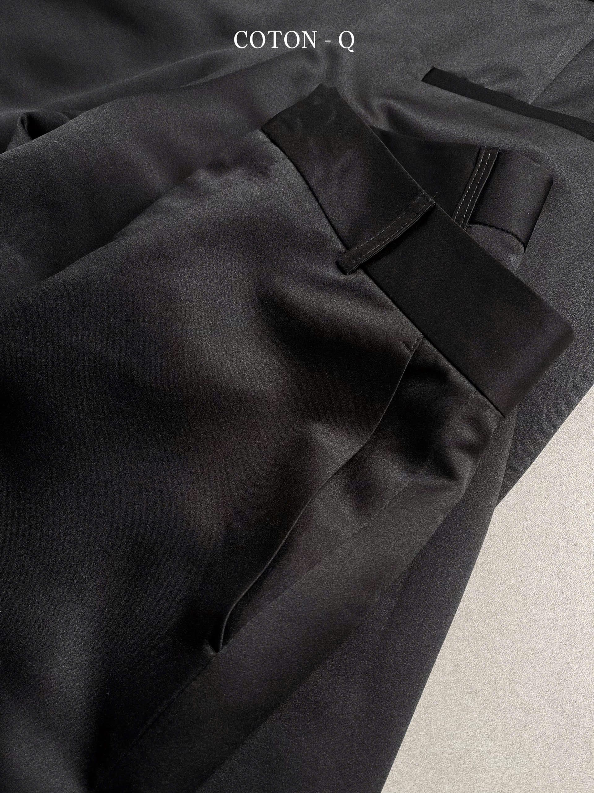 Quần short đen_thumbnail_4