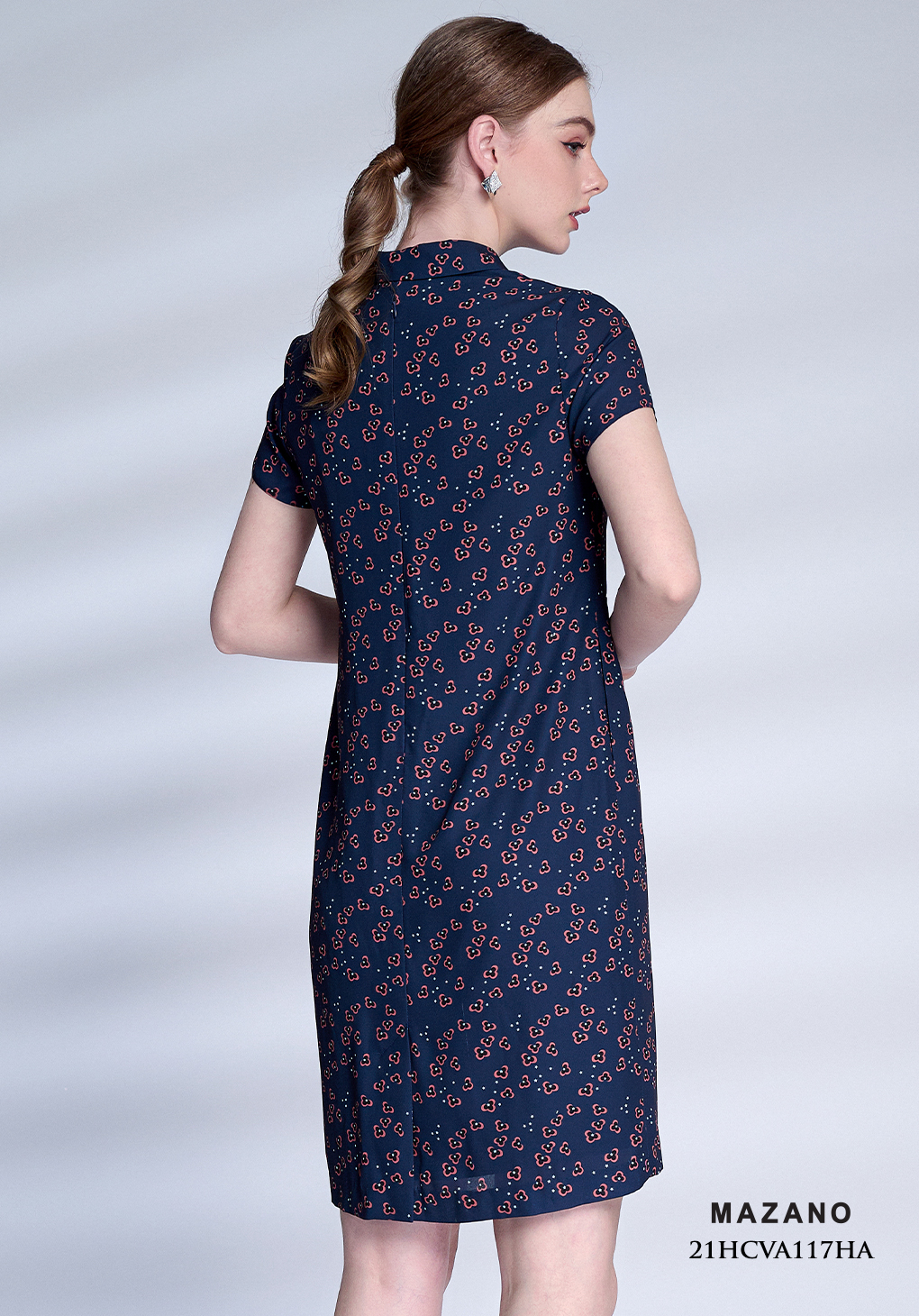 Váy suông xanh than họa tiết hoa nhí cổ đức_thumbnail_2