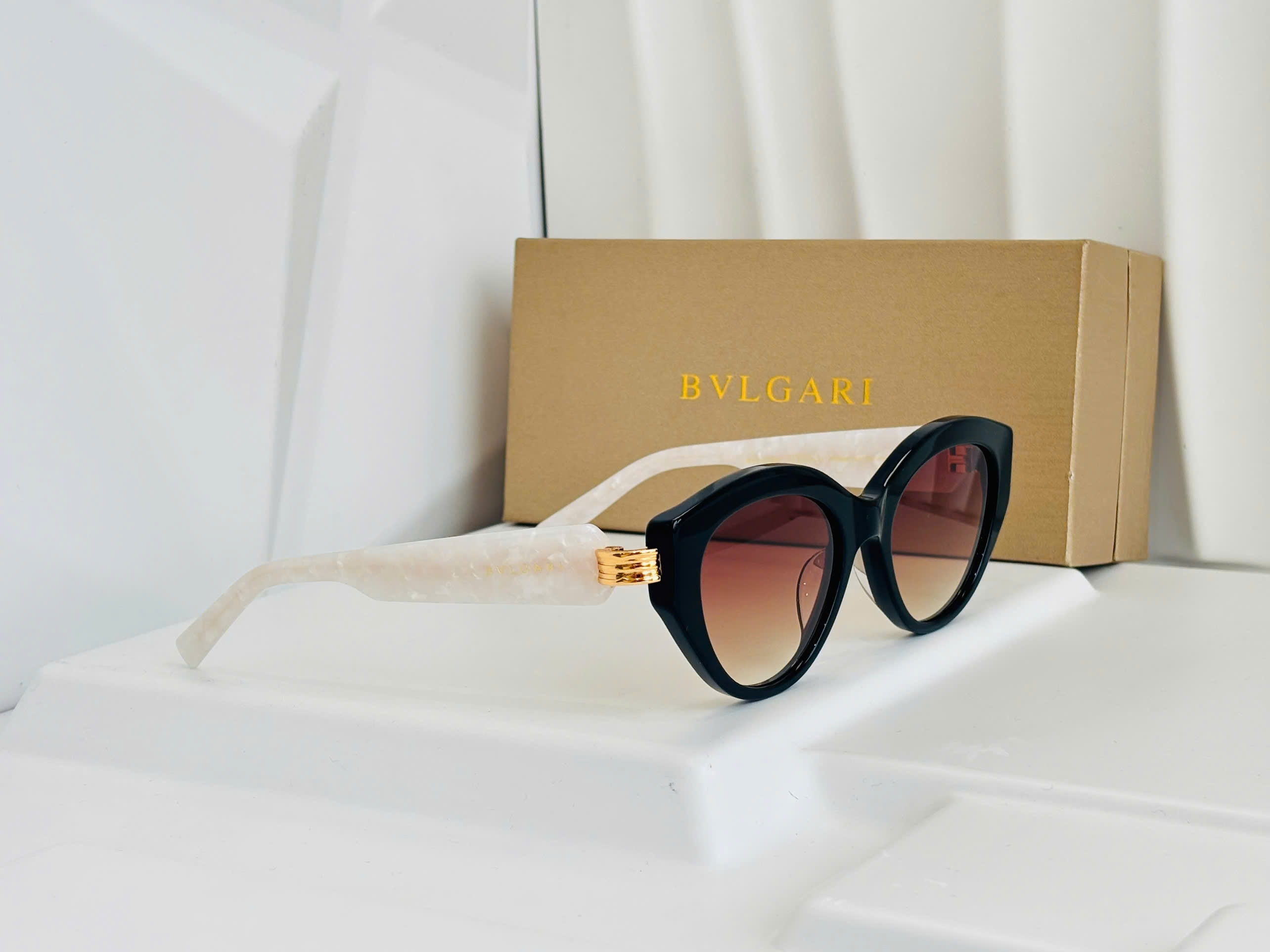 KÍNH HIỆU BVLGARI_thumbnail_9