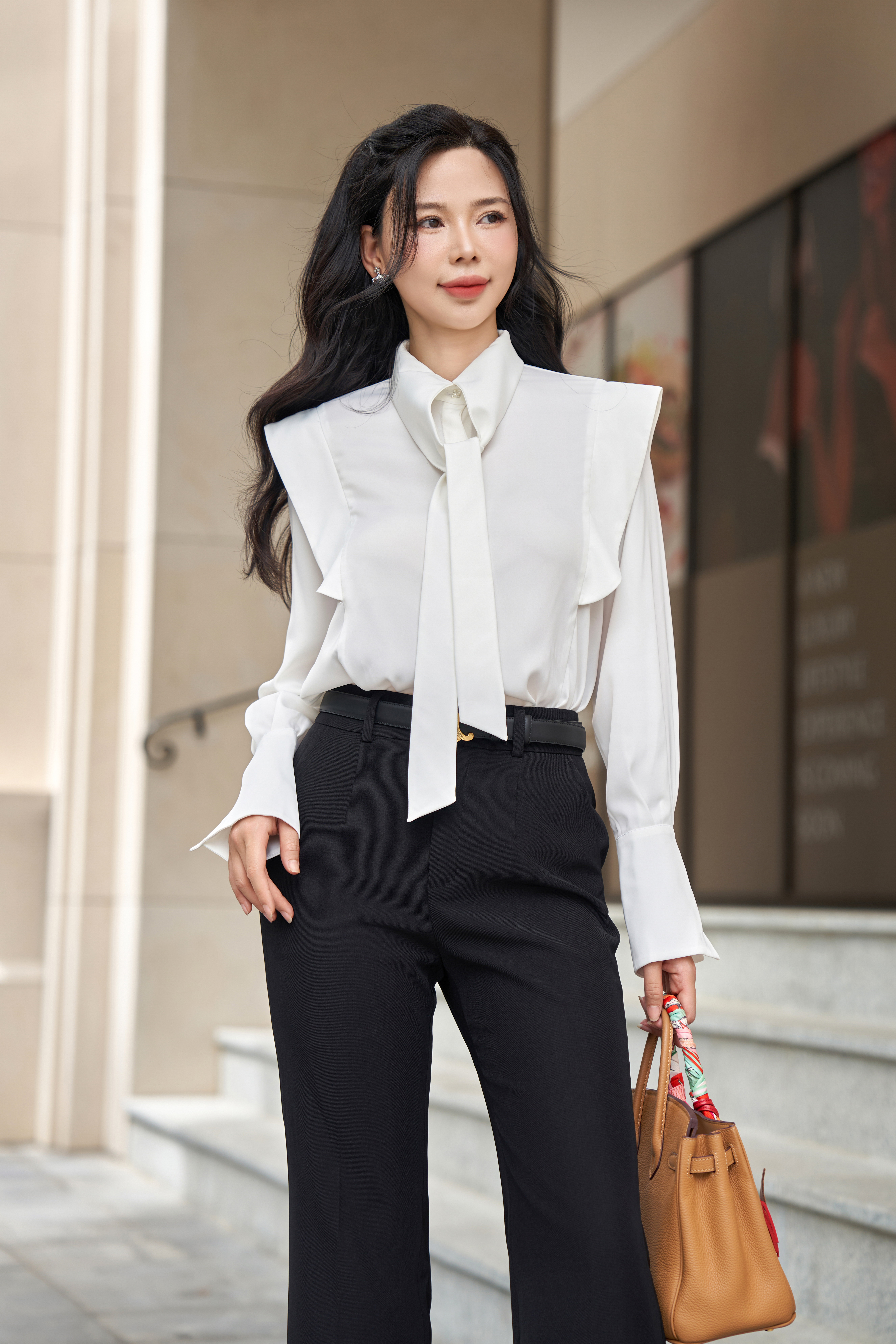 Áo sơ mi cà vạt