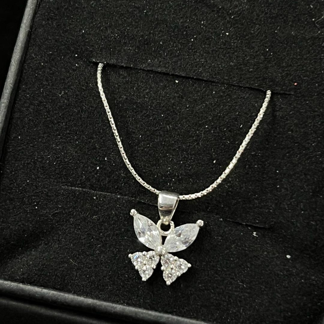 vòng cổ bạc 925 con bướm kim cương bốn cánh bay bay dây mì_thumbnail_2