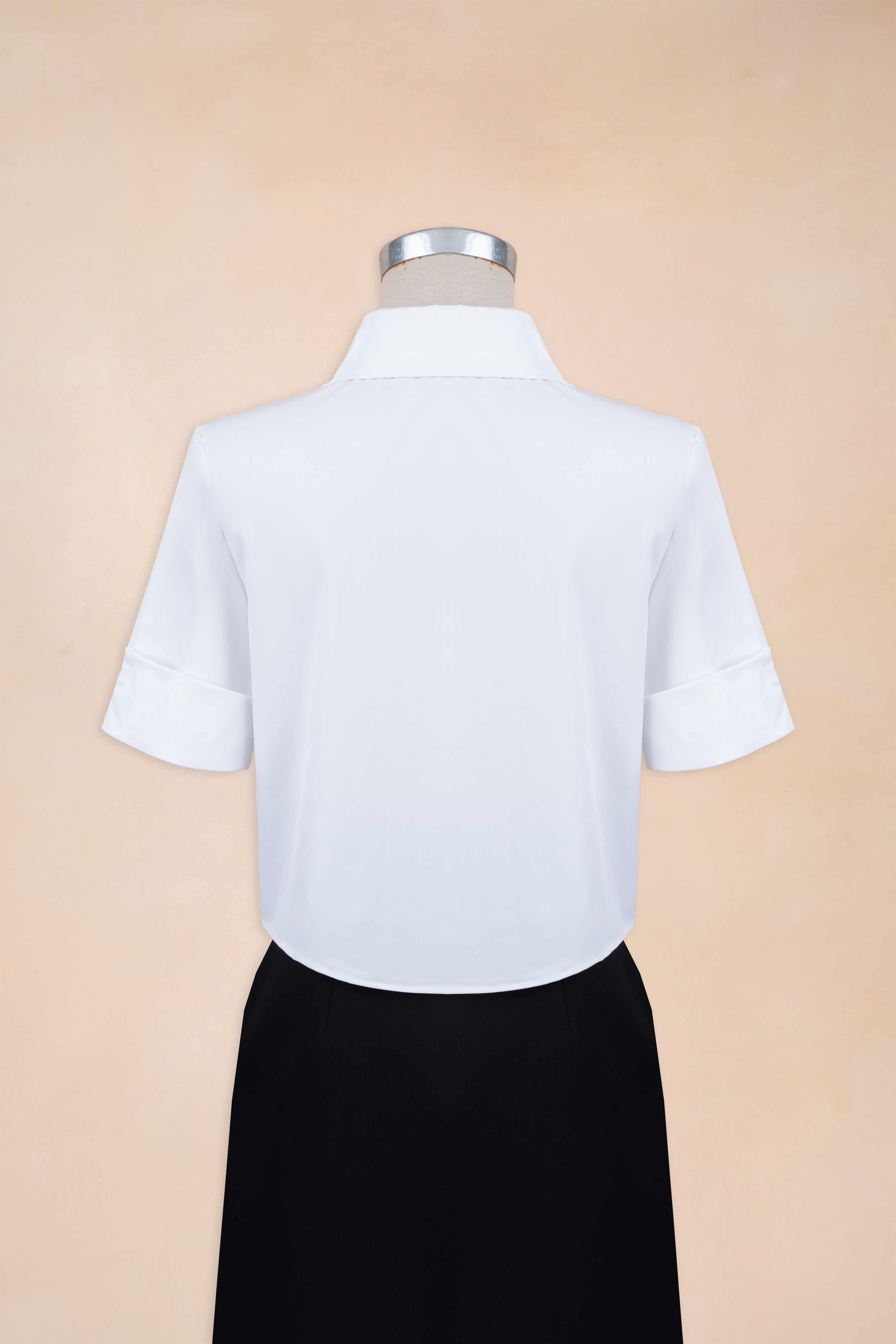 Sơ Mi Thom Thêu Cún Croptop