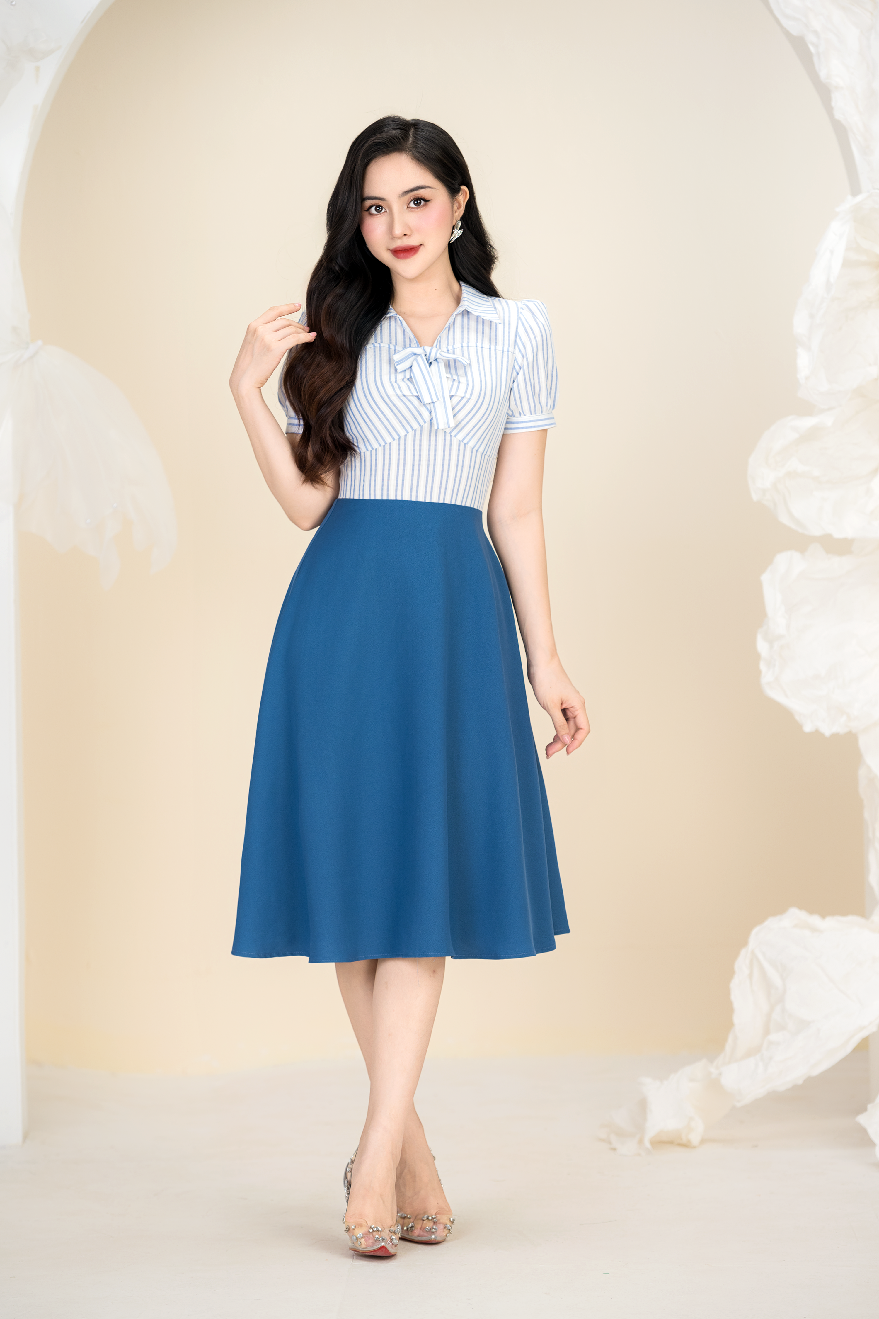 Đầm xoè kẻ xanh phối chân váy xanh_thumbnail_2
