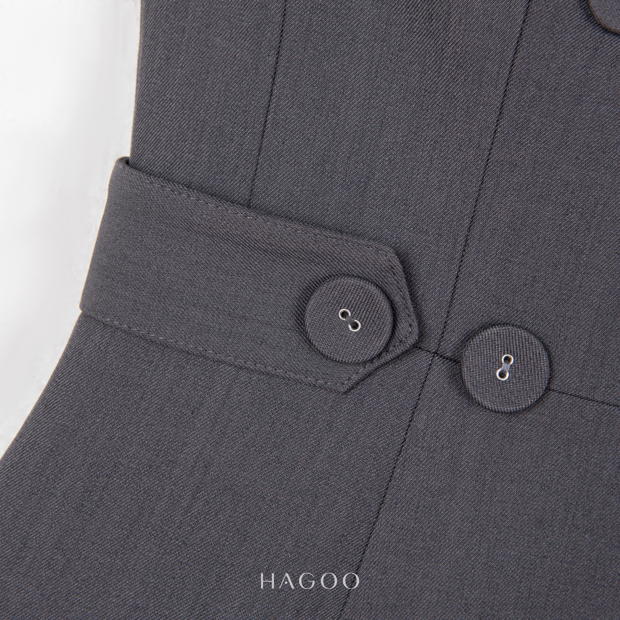 Váy xám nhiều cúc HAGOO_thumbnail_4