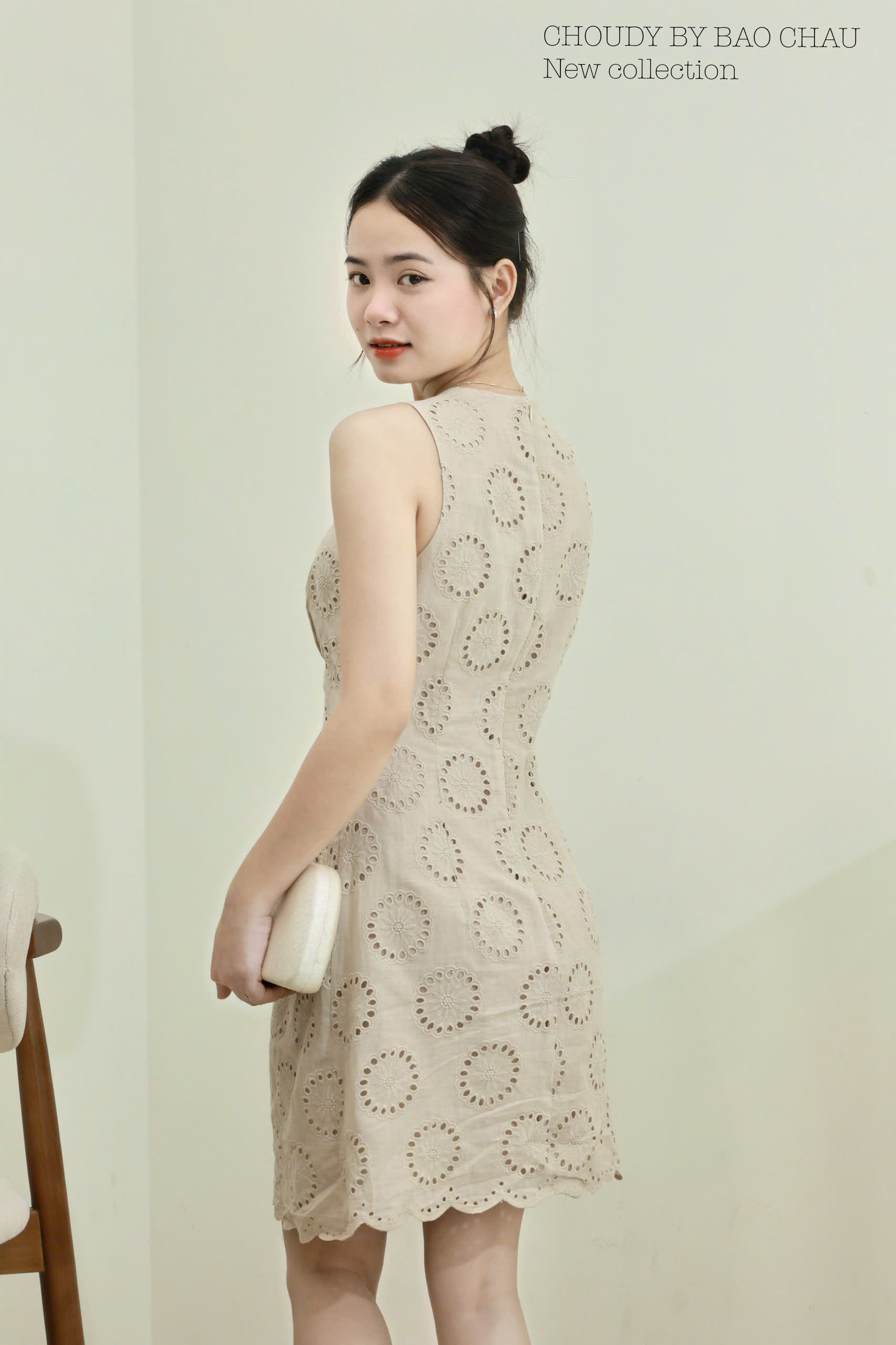 SALE D355 ĐẦM ĐỤC LỖ BE_thumbnail_7