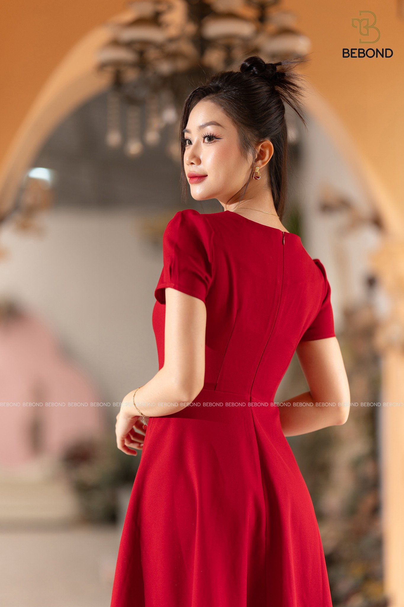 Váy cutout màu đỏ nhung- KELLY_thumbnail_1