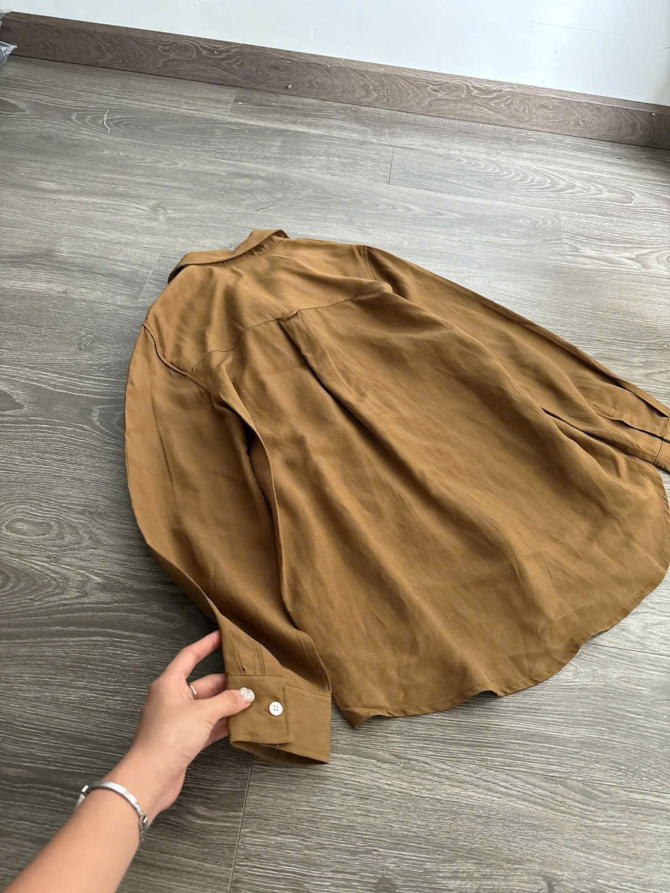 Áo somi tay dài cá sấu nâu_thumbnail_2