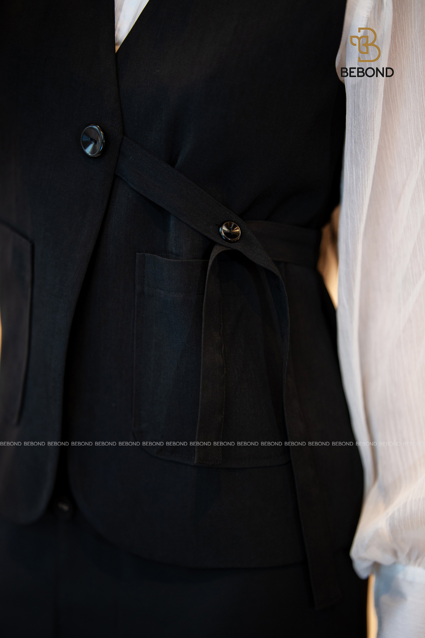 Áo gile VERSA màu Đen_thumbnail_4