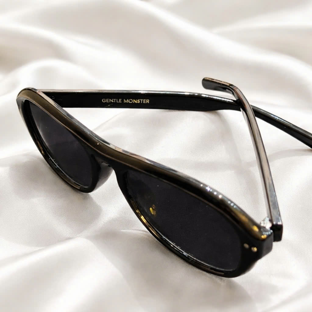 Kính mắt Gentle Monster đen_thumbnail_1