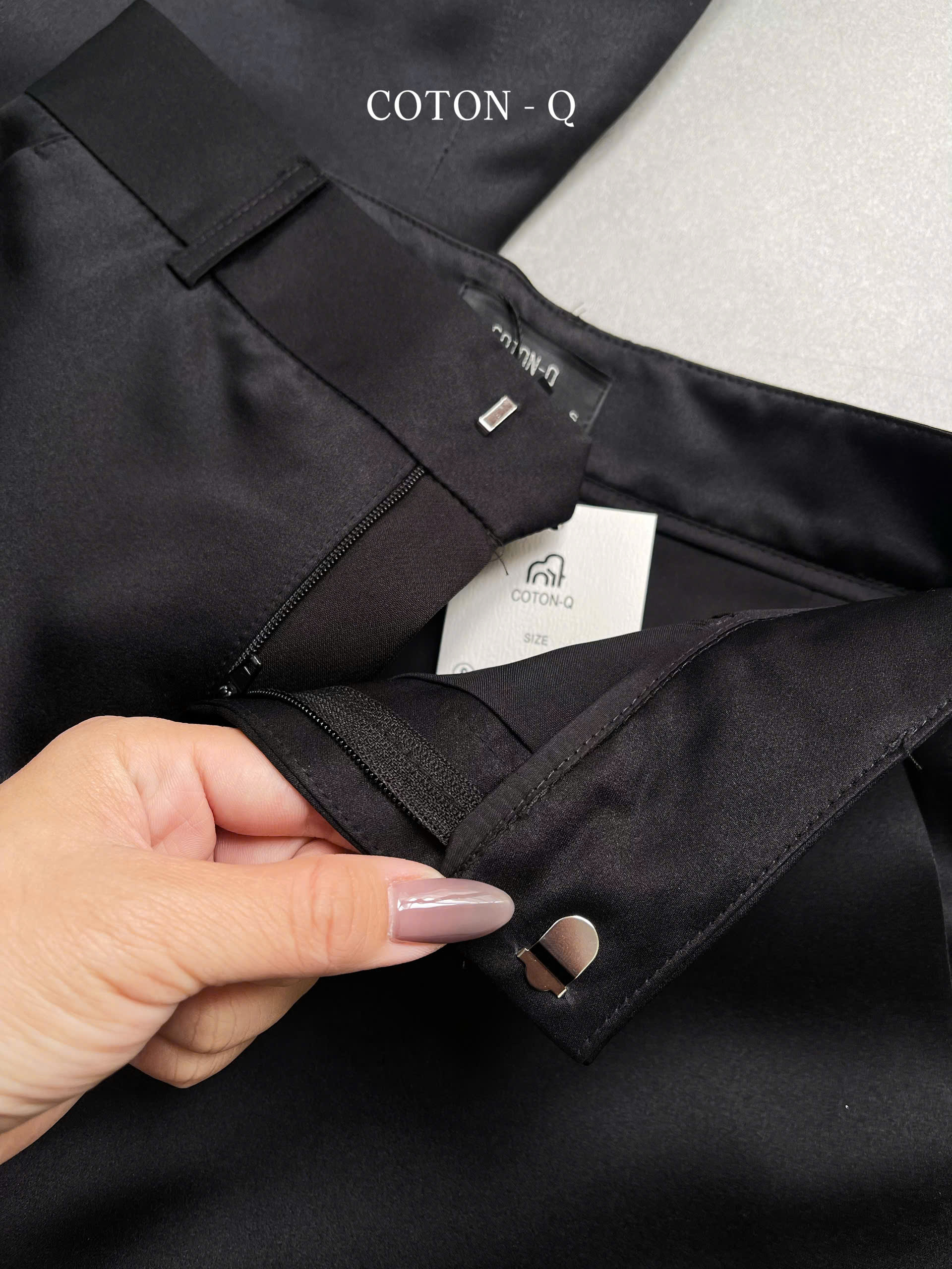 HA578 - Áo tay dài ren