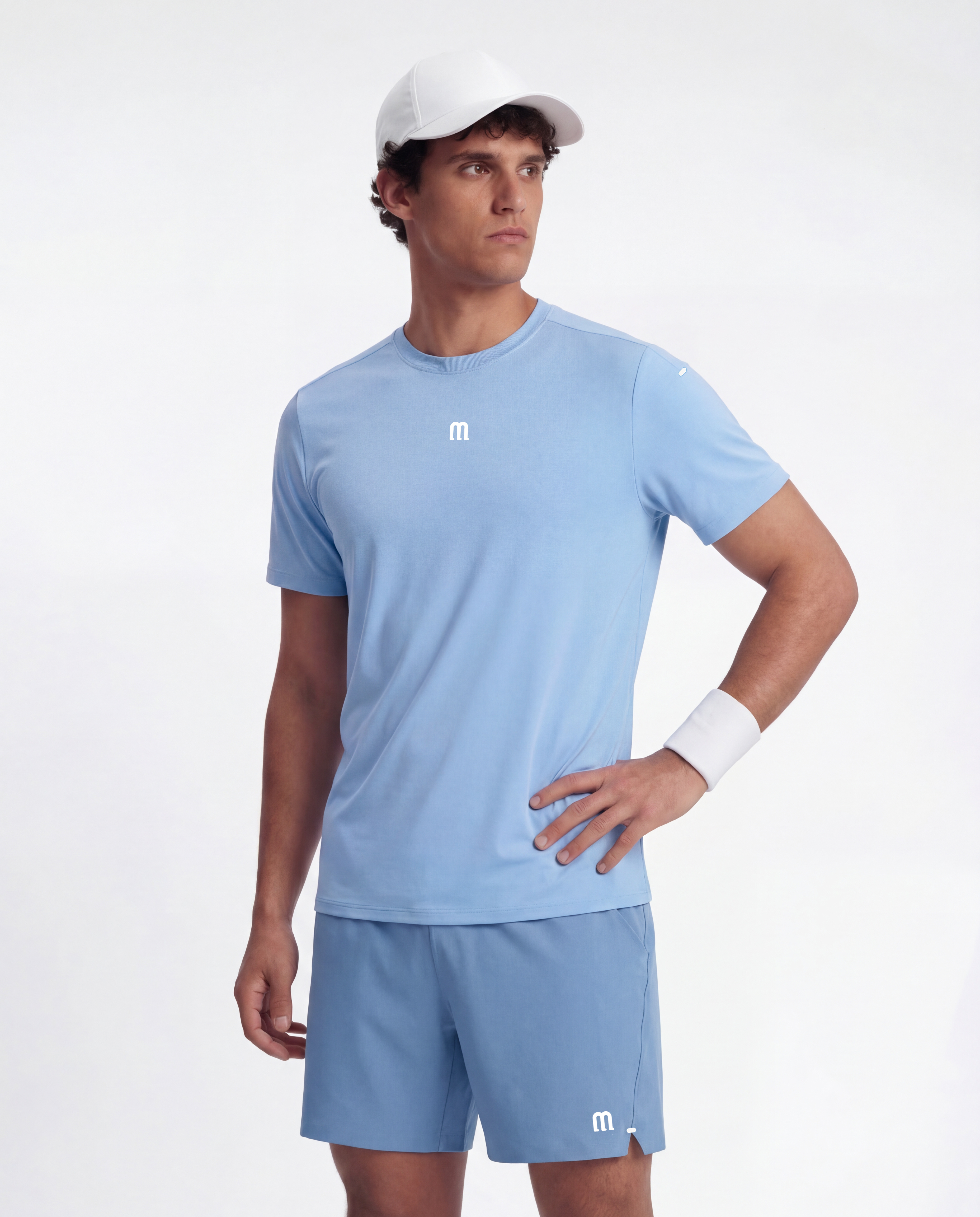 ÁO CỔ TRÒN MANESTI POLY LÔ GÔ m GIỮA NGỰC HỌA TIẾT SAU LƯNG_thumbnail_36