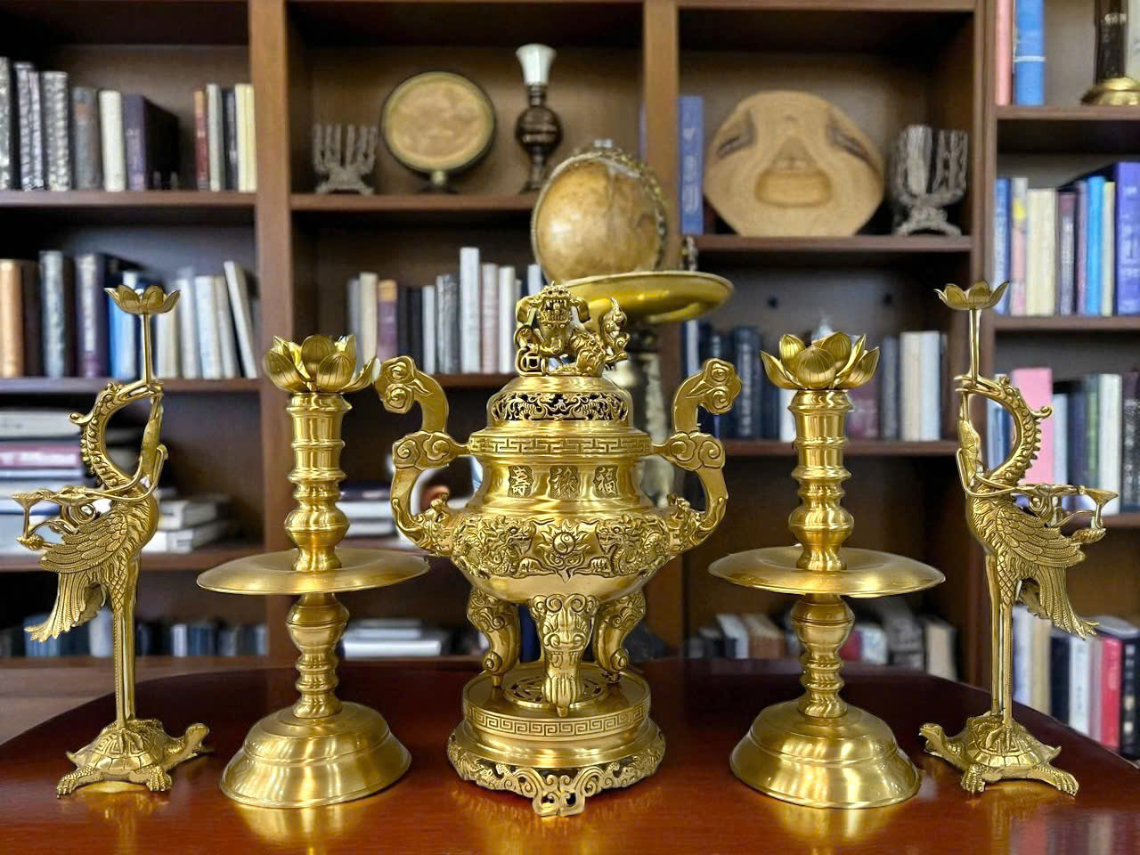 Bộ ngũ sự cao 45cm đúc đồng vàng thau 