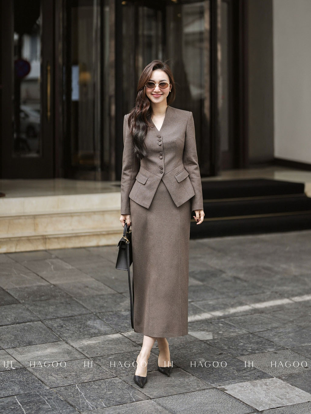 กระโปรงทรงเอไลน์ผ่าข้างจากแบรนด์ HAGOO