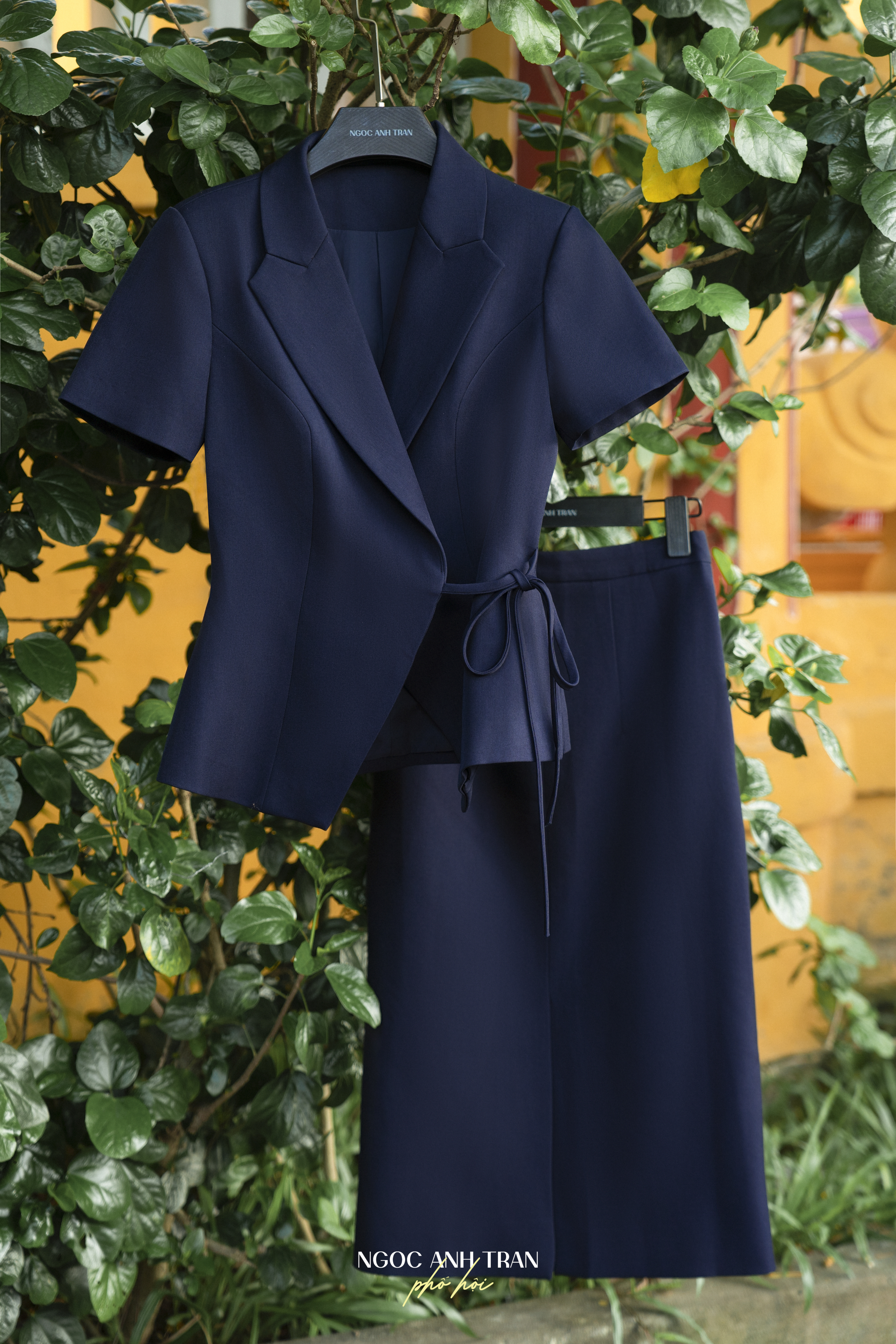 A196 - Set Lam Khuê