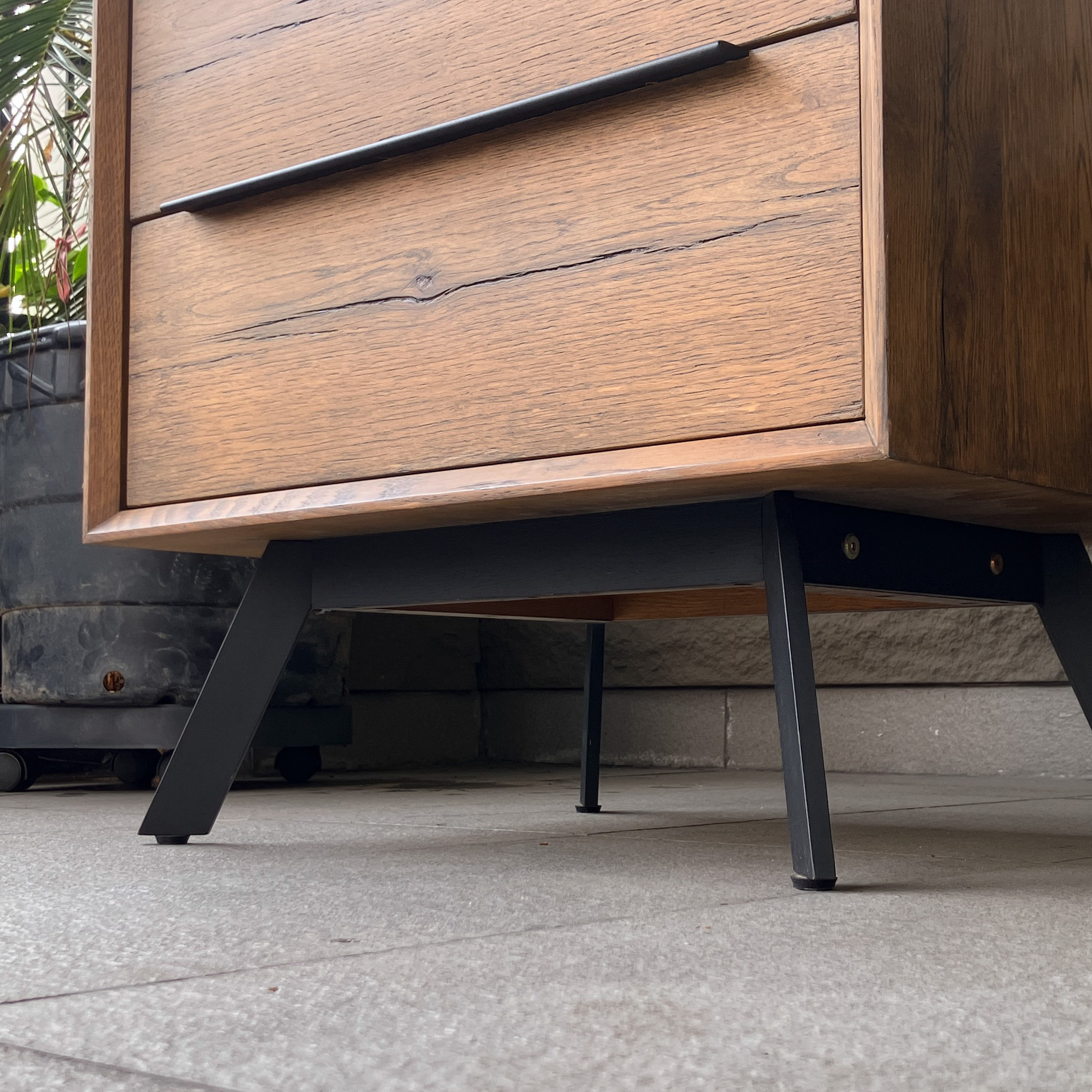 TỦ ĐẦU GIƯỜNG CLEVEDON 2-DRAWER SOLID OAK BEDSIDE TABLE_thumbnail_5