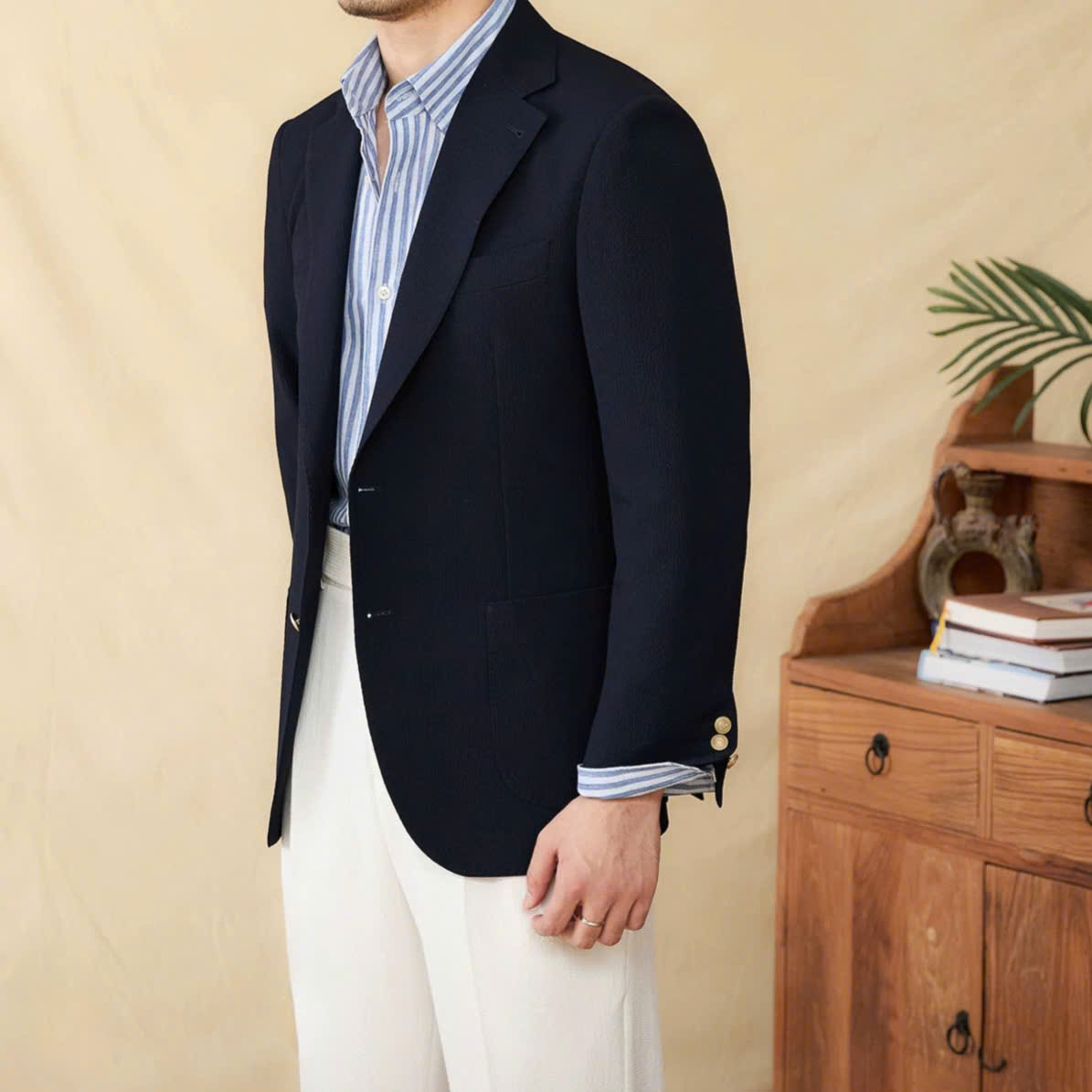 Roma Seersucker Blazer Season 2_thumbnail_3