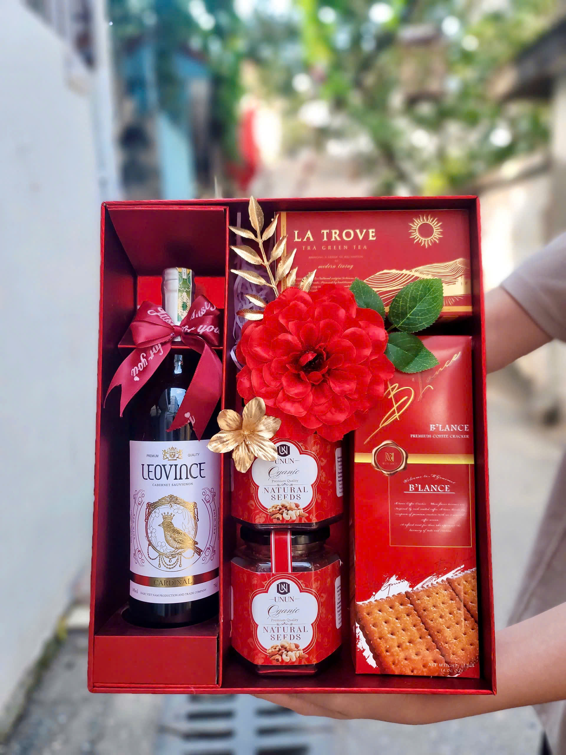 Hộp quà cứng cao cấp_thumbnail_8