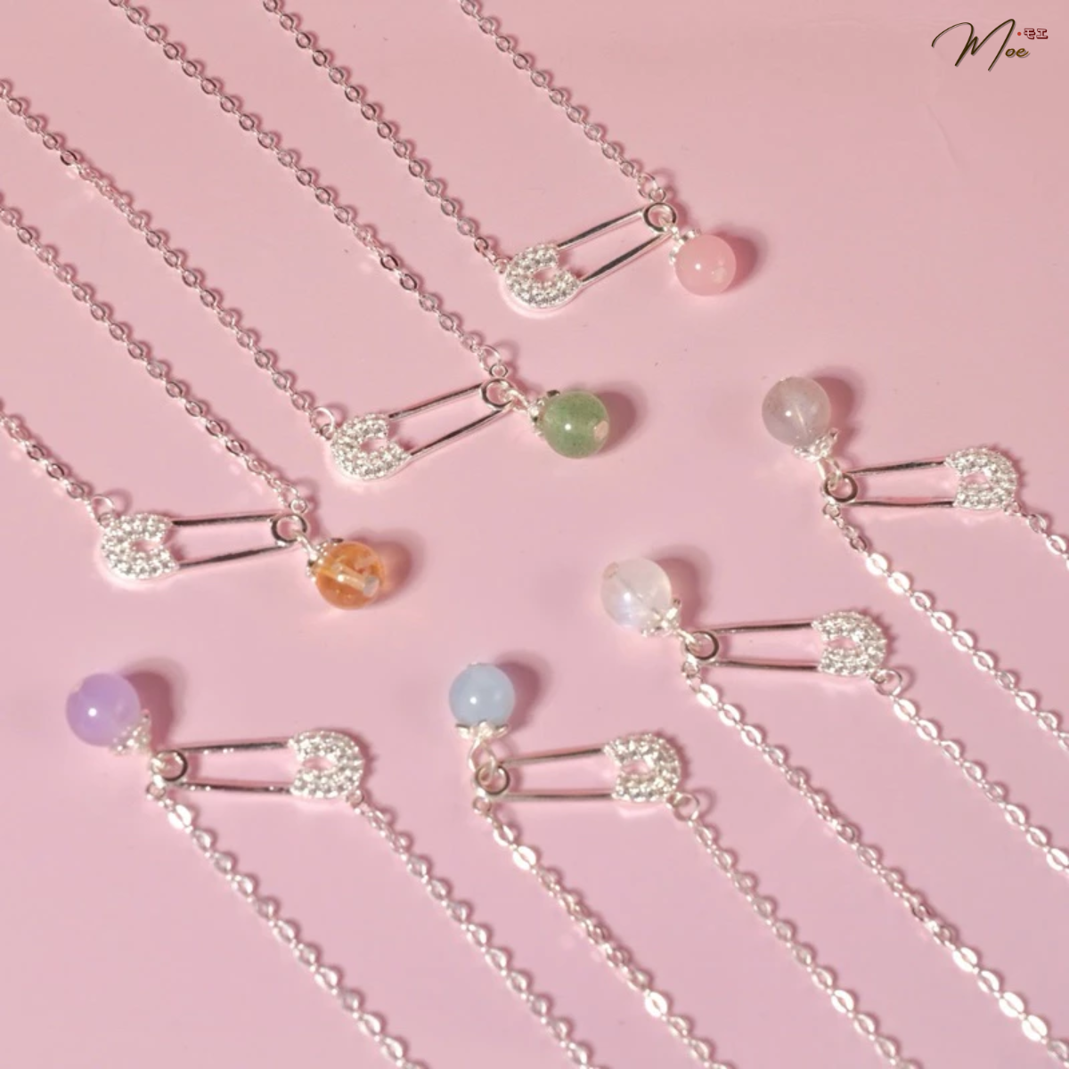 D270 - Dây chuyền safetypin nạm đá mix đá tự nhiên