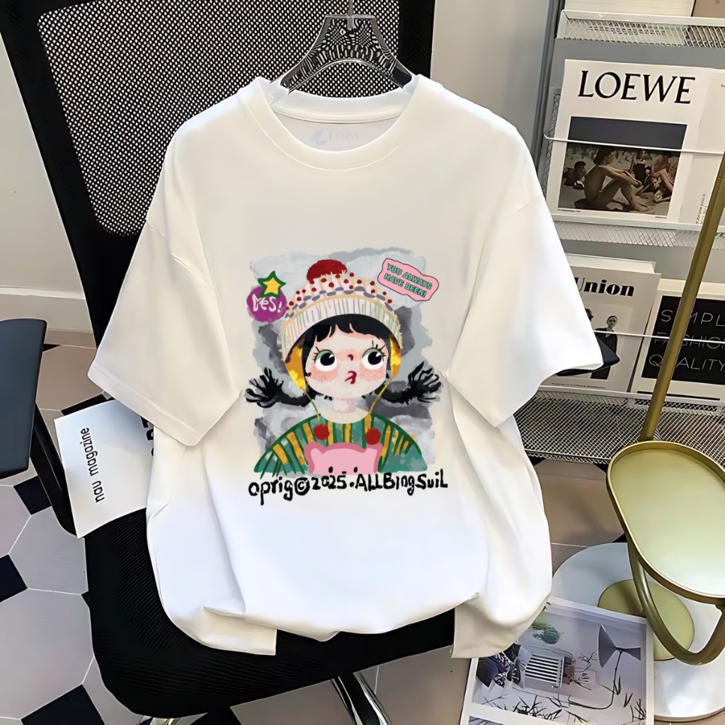 [Form Rộng] Áo thun nữ in dáng rộng hình 'Bé Gái' - 𝐋𝐎𝐙𝐀 RT8262_thumbnail_2