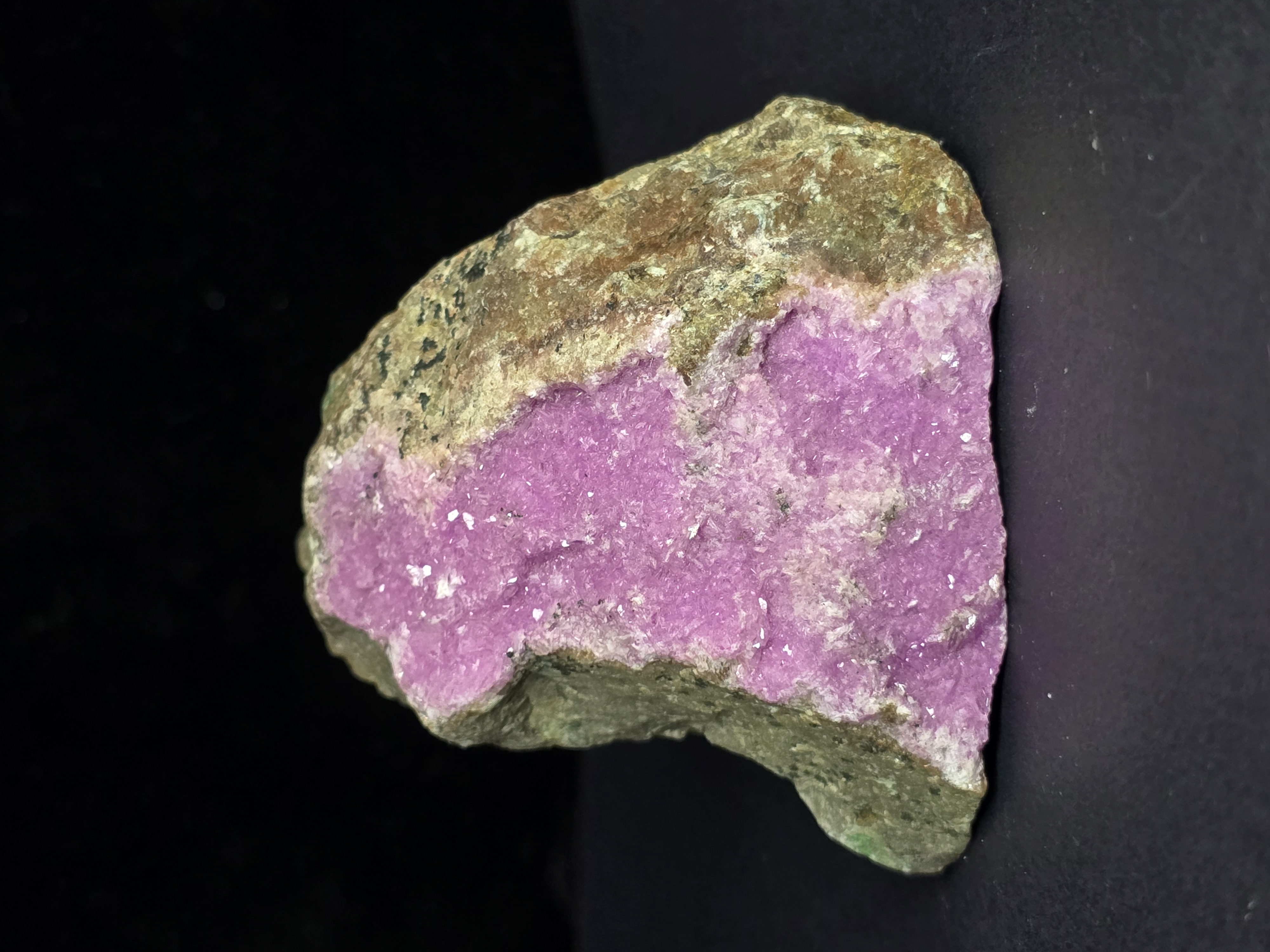 Tinh Thể Calcite Mang Cobalt (Cobalto / Cobaltoan Calcite) - CHDC Congo