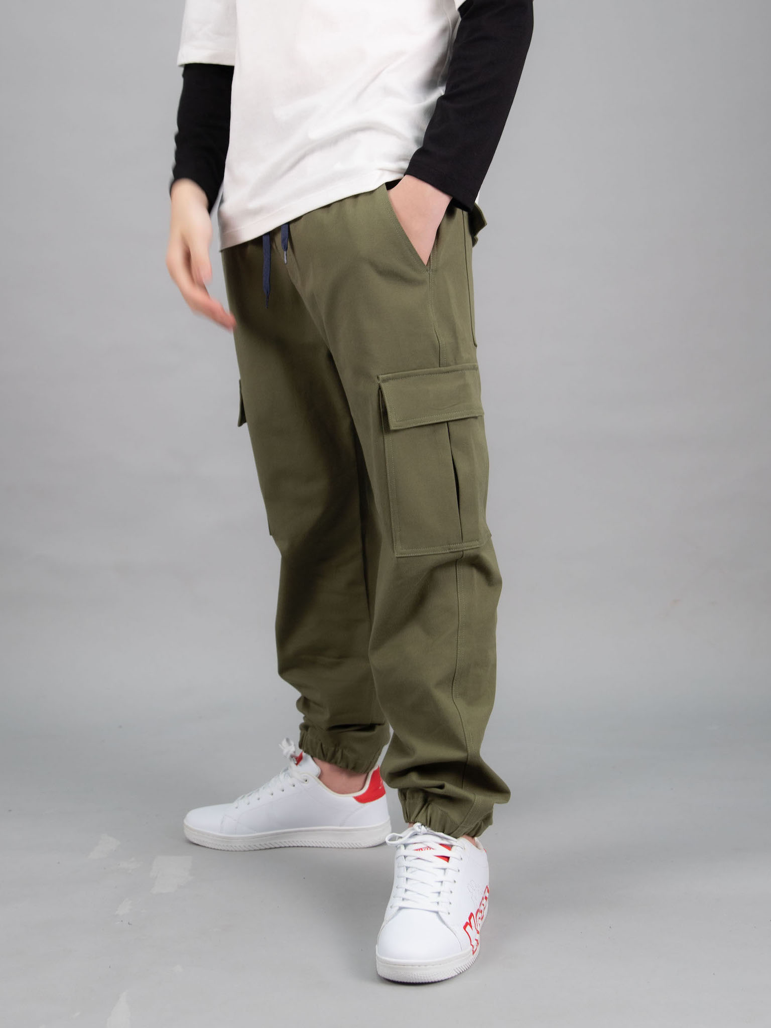 Quần kaki xanh rêu túi hộp