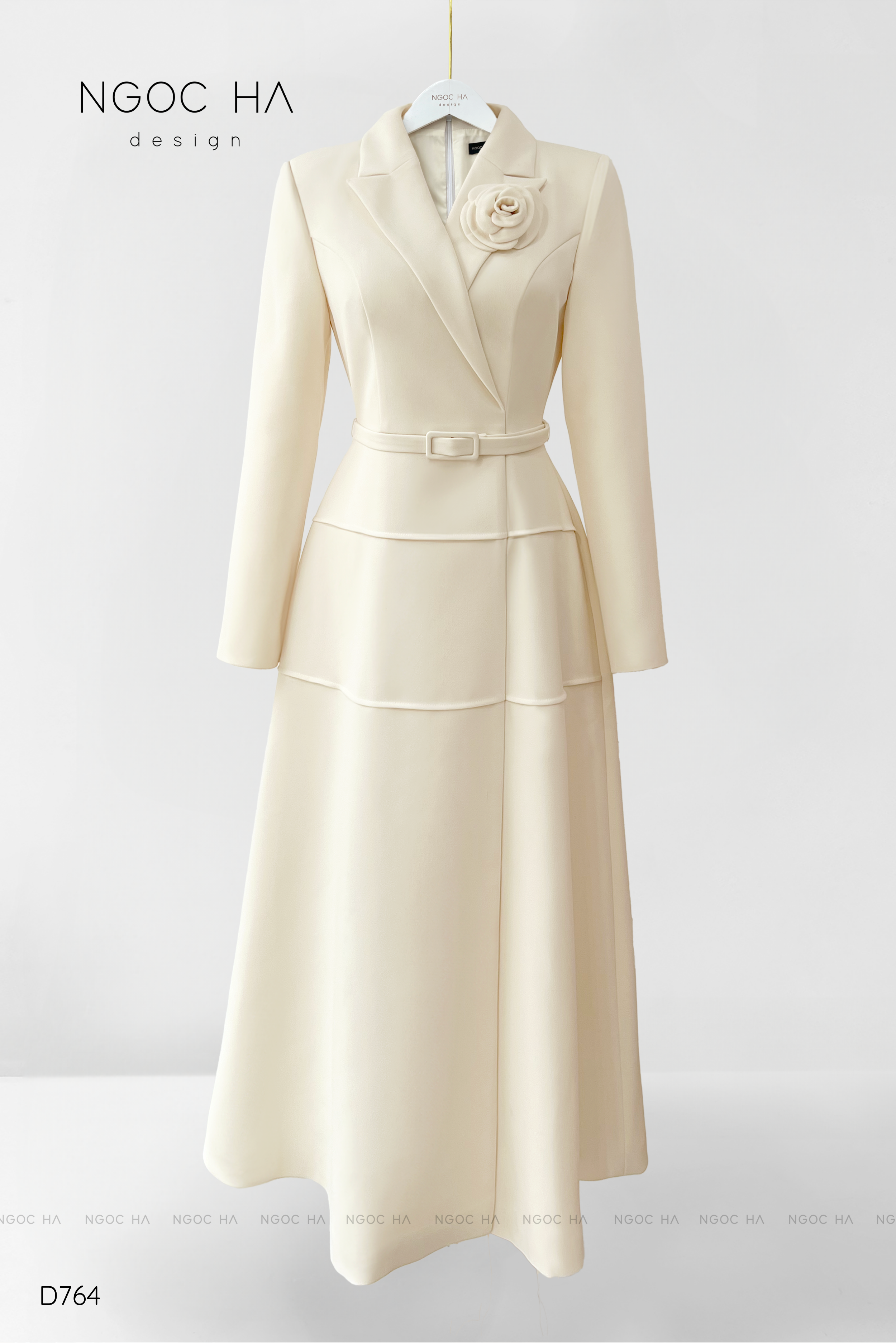 Cannes Dress_Đầm Vest Tay Dài Đính Hoa Màu Kem D764