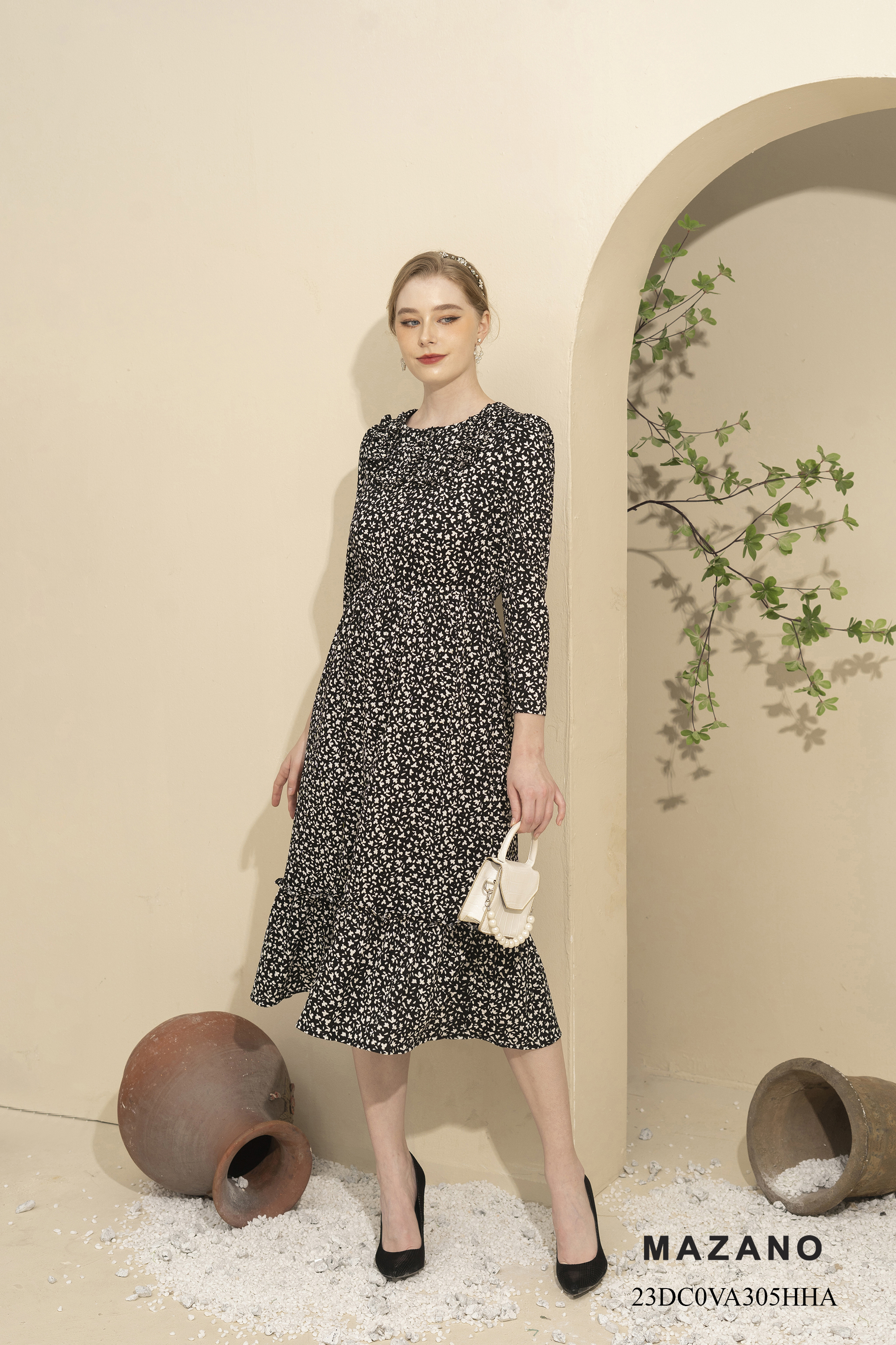 Đầm chun eo chân bèo._thumbnail_0