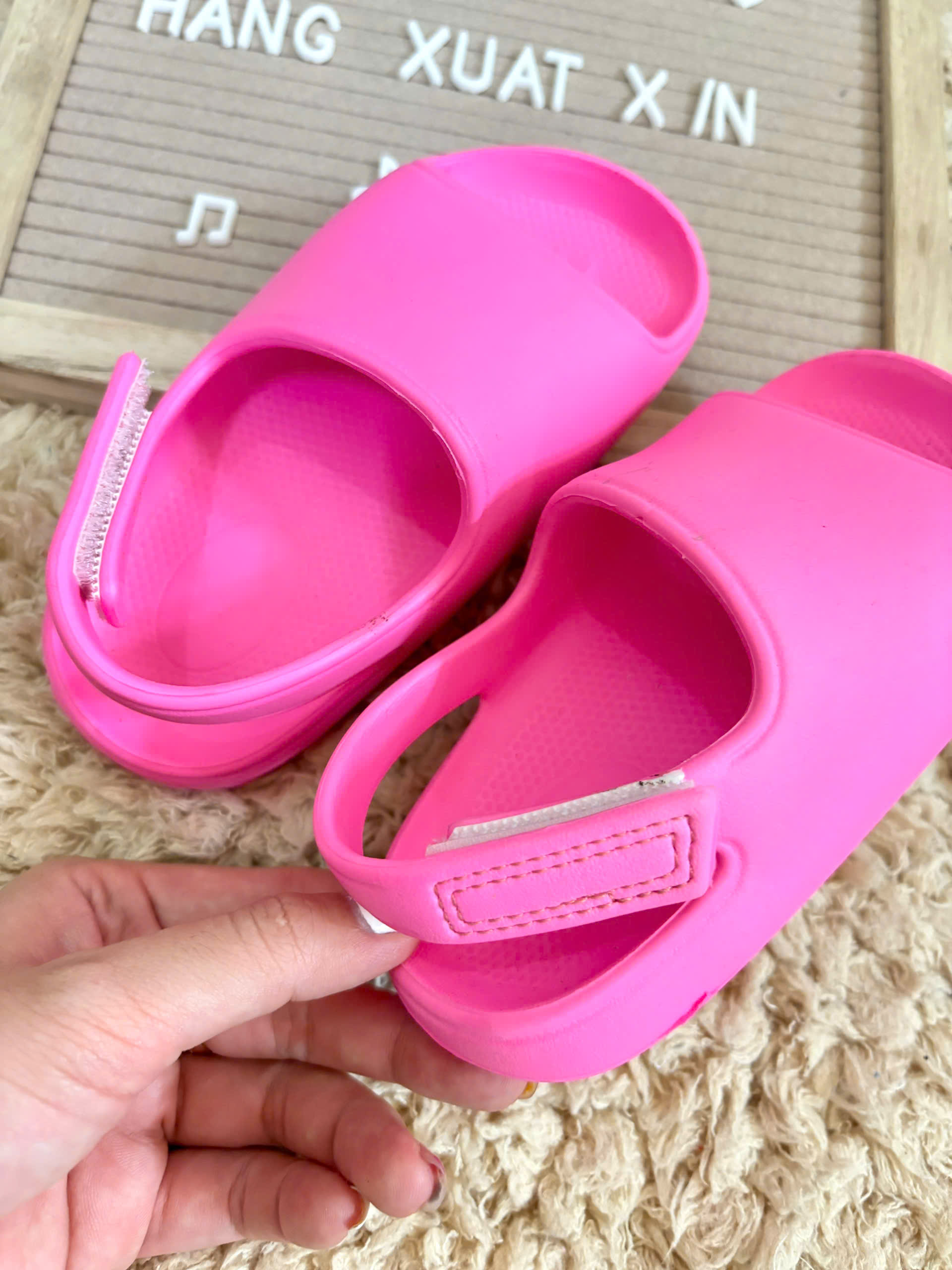 D13 95K DÉP SANDANL BÉ 3 MÀU_thumbnail_5