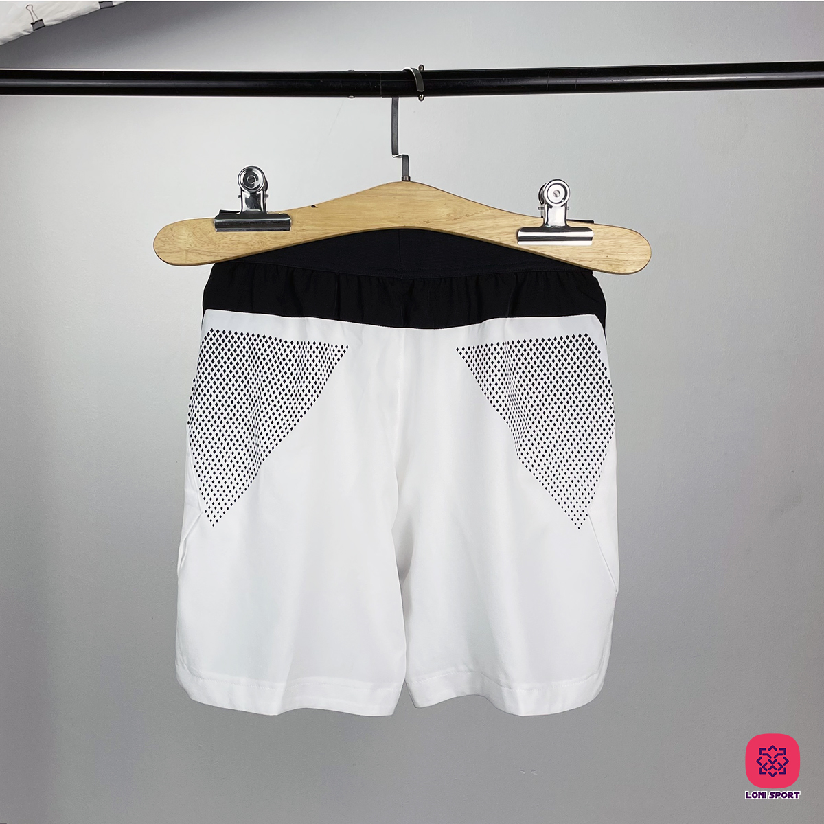 Quần shorts lưng thun xẻ tà - Trắng_thumbnail_14